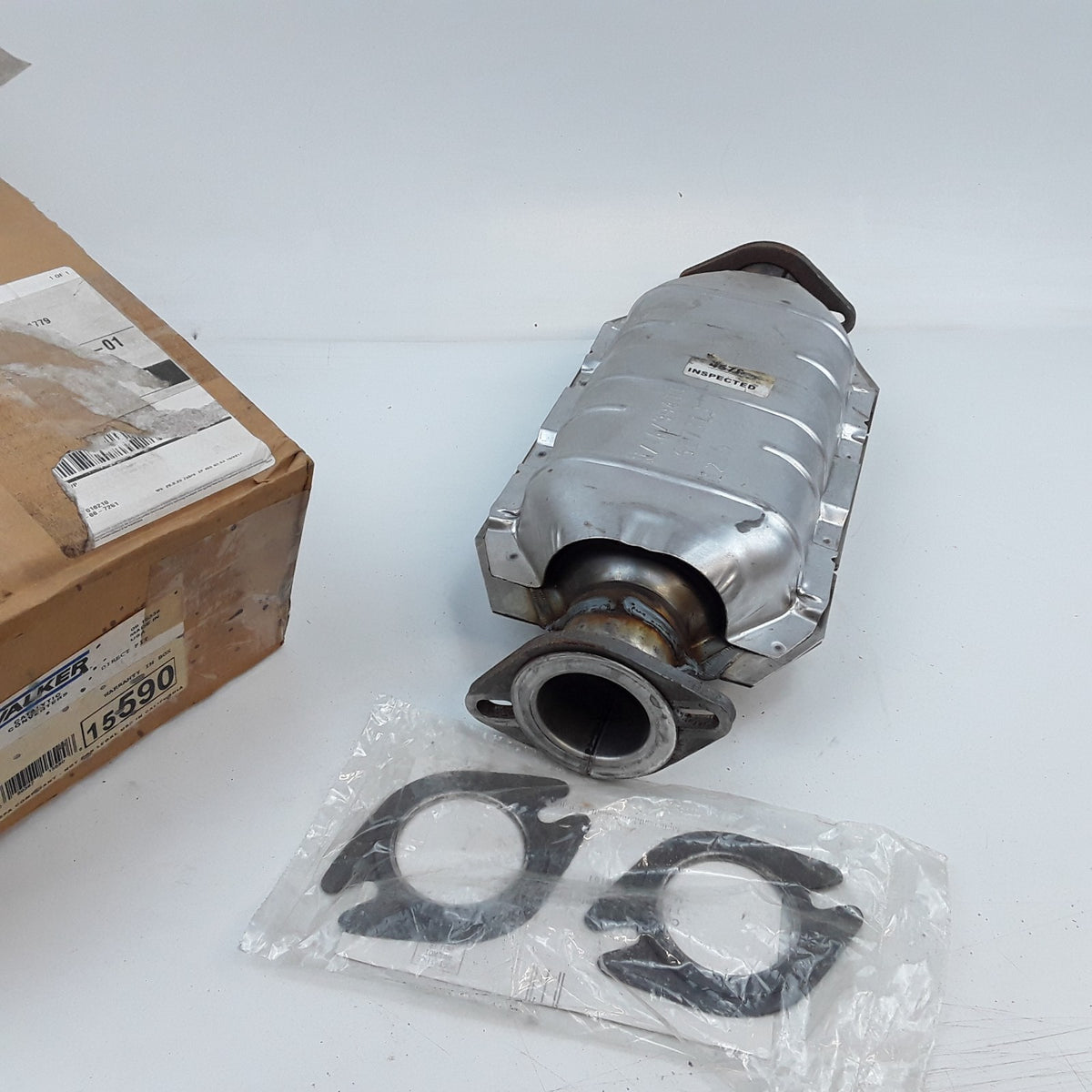 Standard EPA Catalytic Converter Fits 1989-96 Mazda 626 MPV B2200 Ford Probe