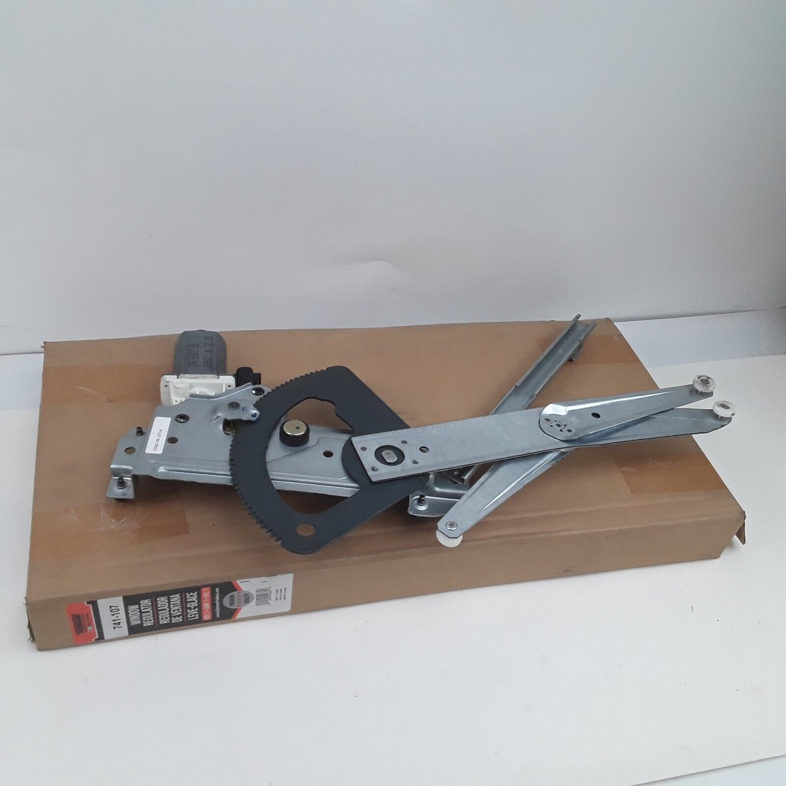 Dorman 741-107 Front Passenger Side Power Window Regulator For Saturn 2000-2005