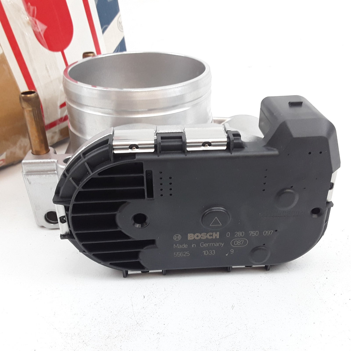 Fuel Injection Throttle Body Fits Volkswagen R32 Jetta Golf 1999 2000 2001-2005