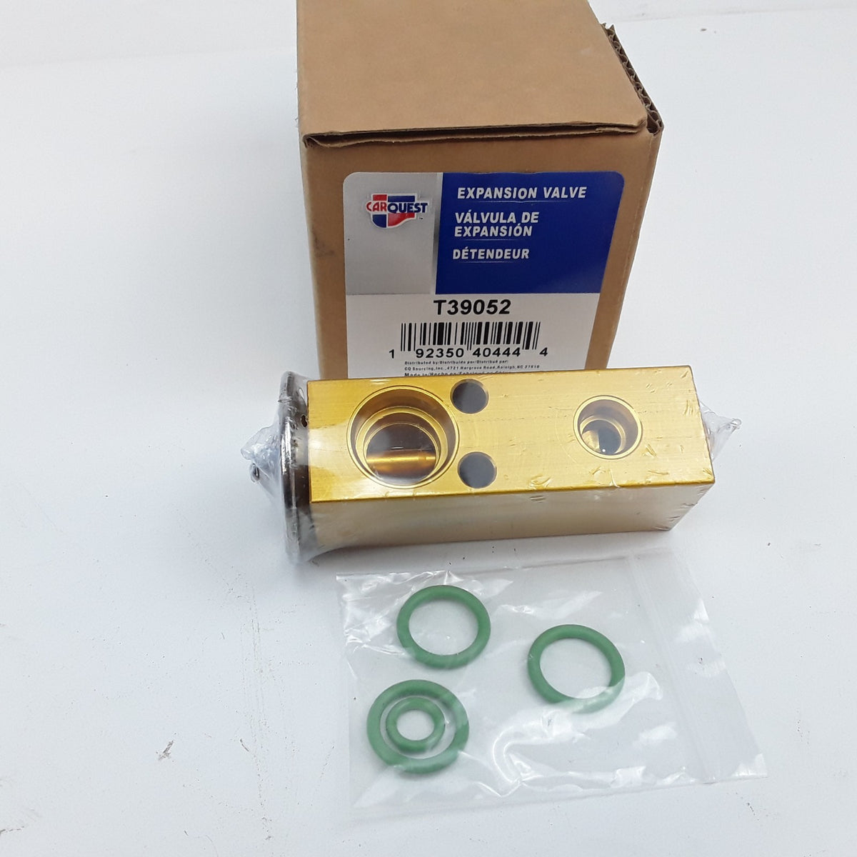 Carquest T39052 A/C Expansion Valve Fits Dodge Durango (2003 2004 2005 2006)
