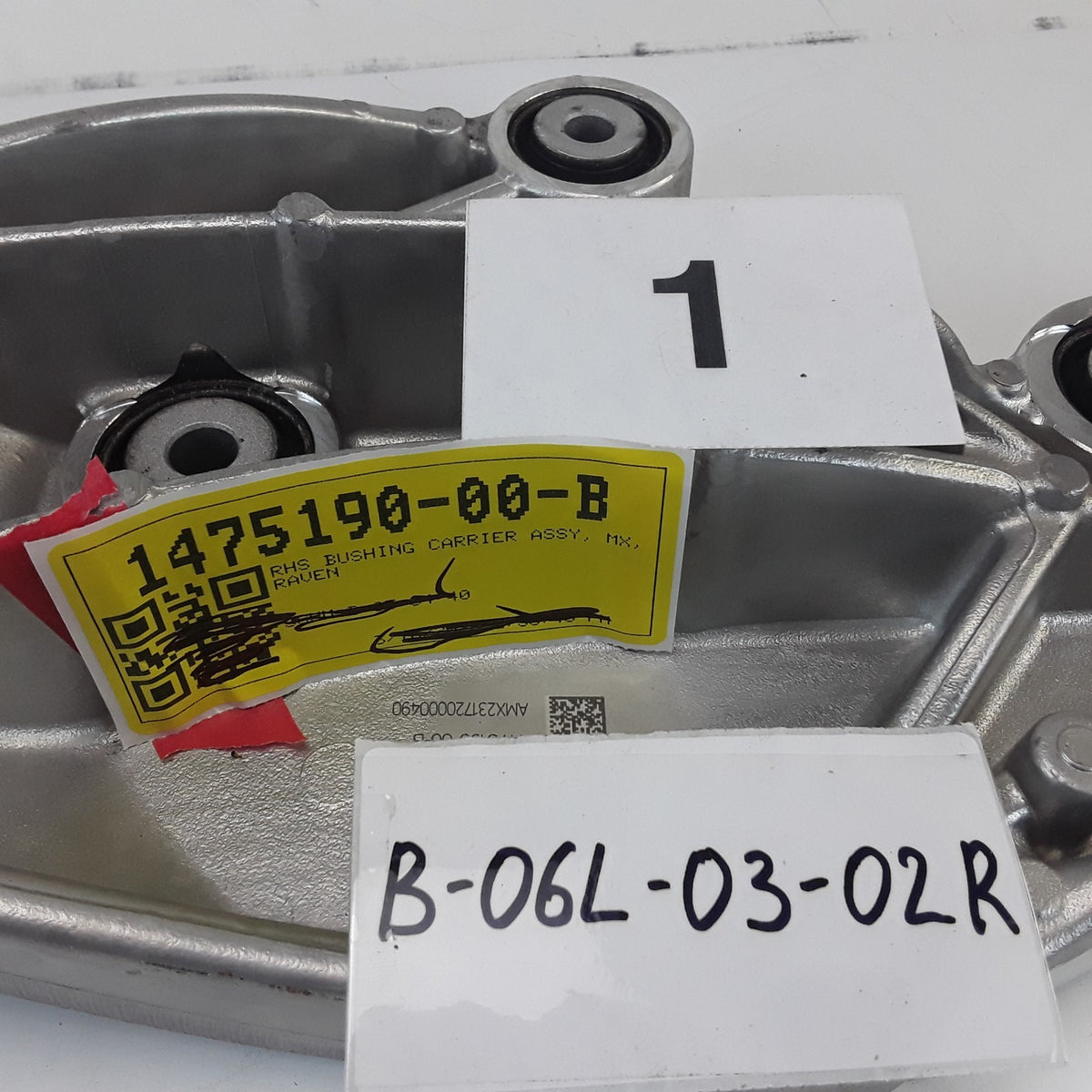 2016-2020 Tesla Model X Awd Front Motor Unit Right Carrier Support Mount Bracket