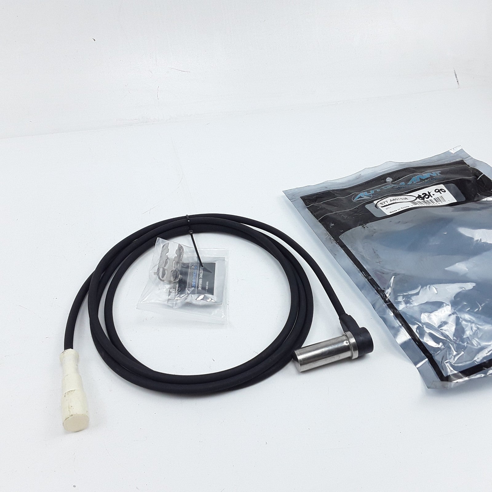 Automann 577.A801538 ABS Wheel Speed Sensor Assembly Fits Heavy Duty Trucks