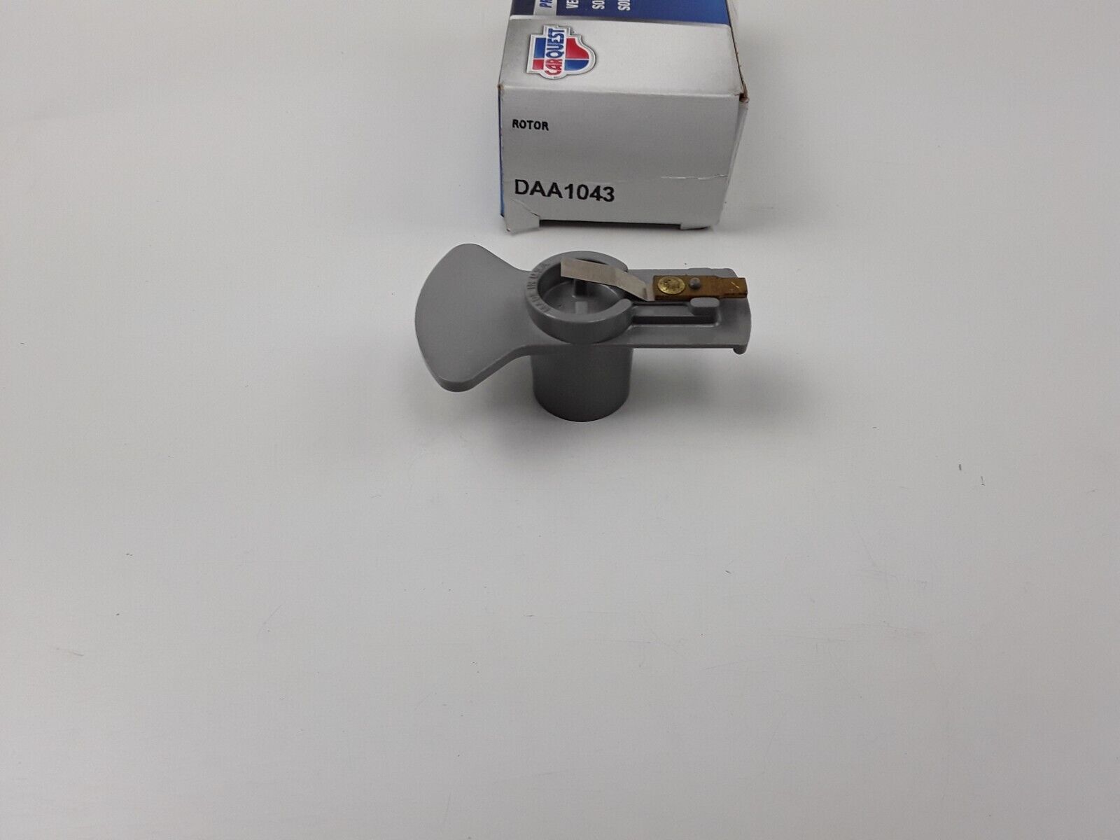 Distributor Rotor-O.E. Replacement CARQUEST DAA1043 - HotCarParts