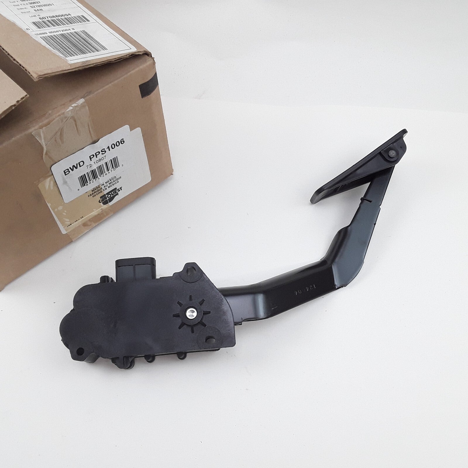 Accelerator Pedal Sensor Fits Isuzu Oldsmobile GMC Chevrolet 2002-2003 2007-2008
