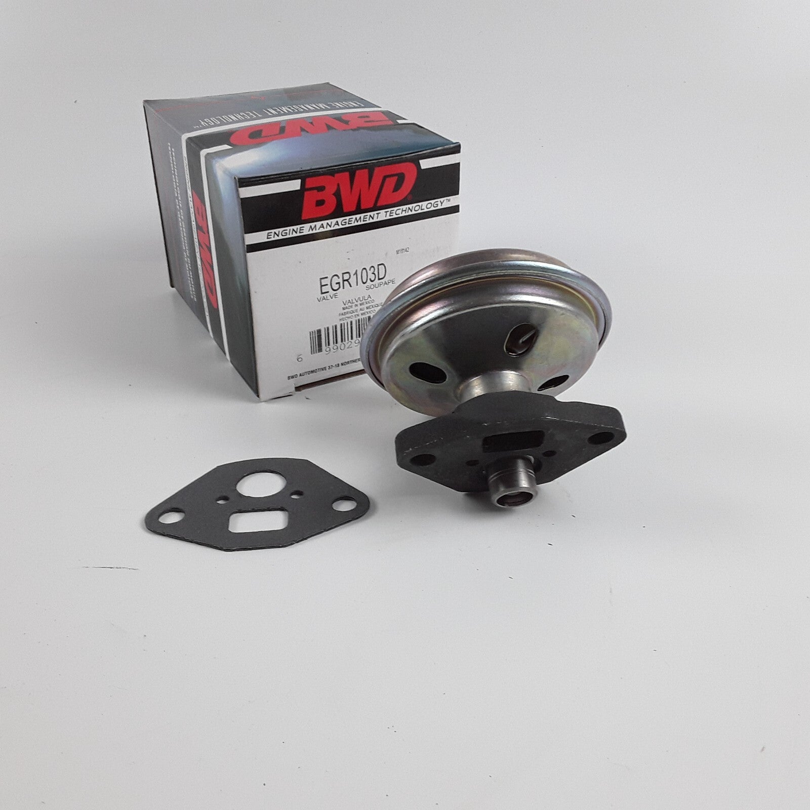 Exhaust Gas Recirculation (EGR) Valve Fits GMC Yukon Chevrolet Tahoe C & K 1500