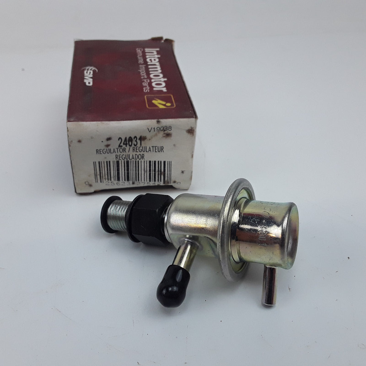 Fuel Injector Regulator For Honda Accord Odyssey Acura TL CL 1997 1998 1999 2000