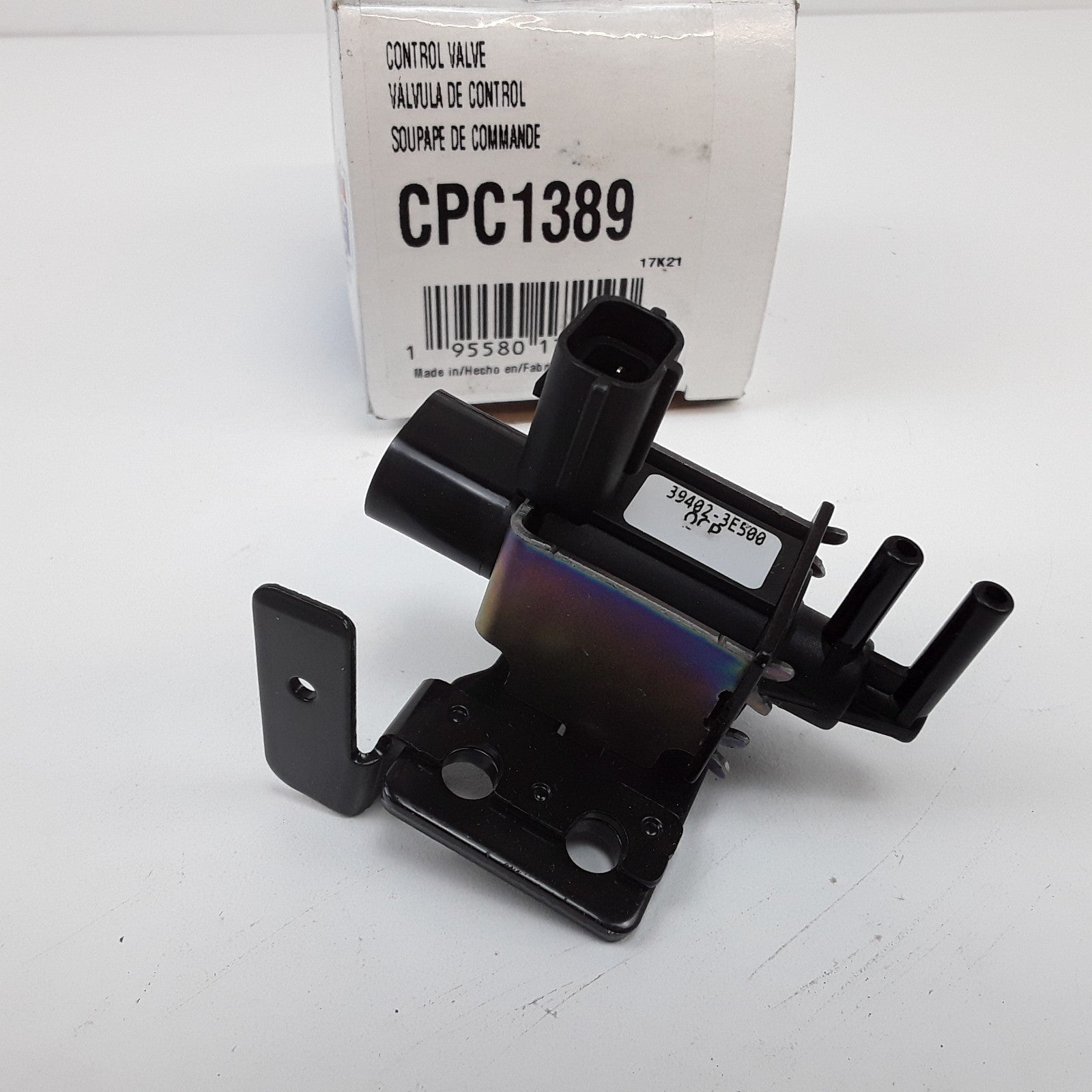 Canister Vent Valve Fits Kia Rondo Optima Hyundai Santa Fe (2007 2008 2009)
