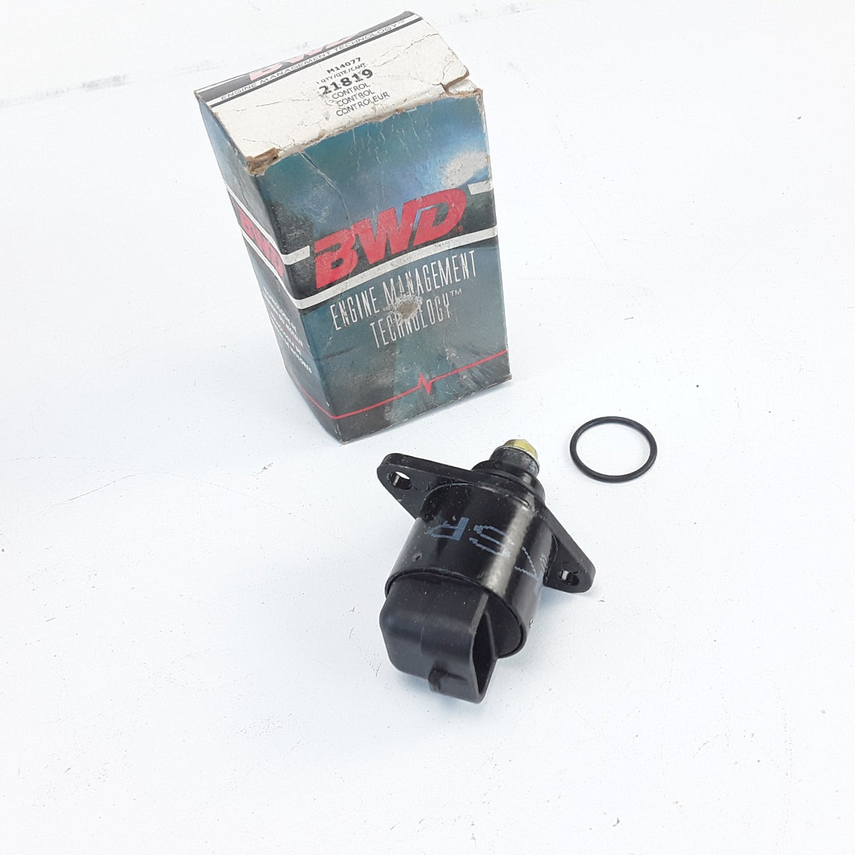 BWD 21819 Idle Air Control Valve Fits Saturn SC SL SW
