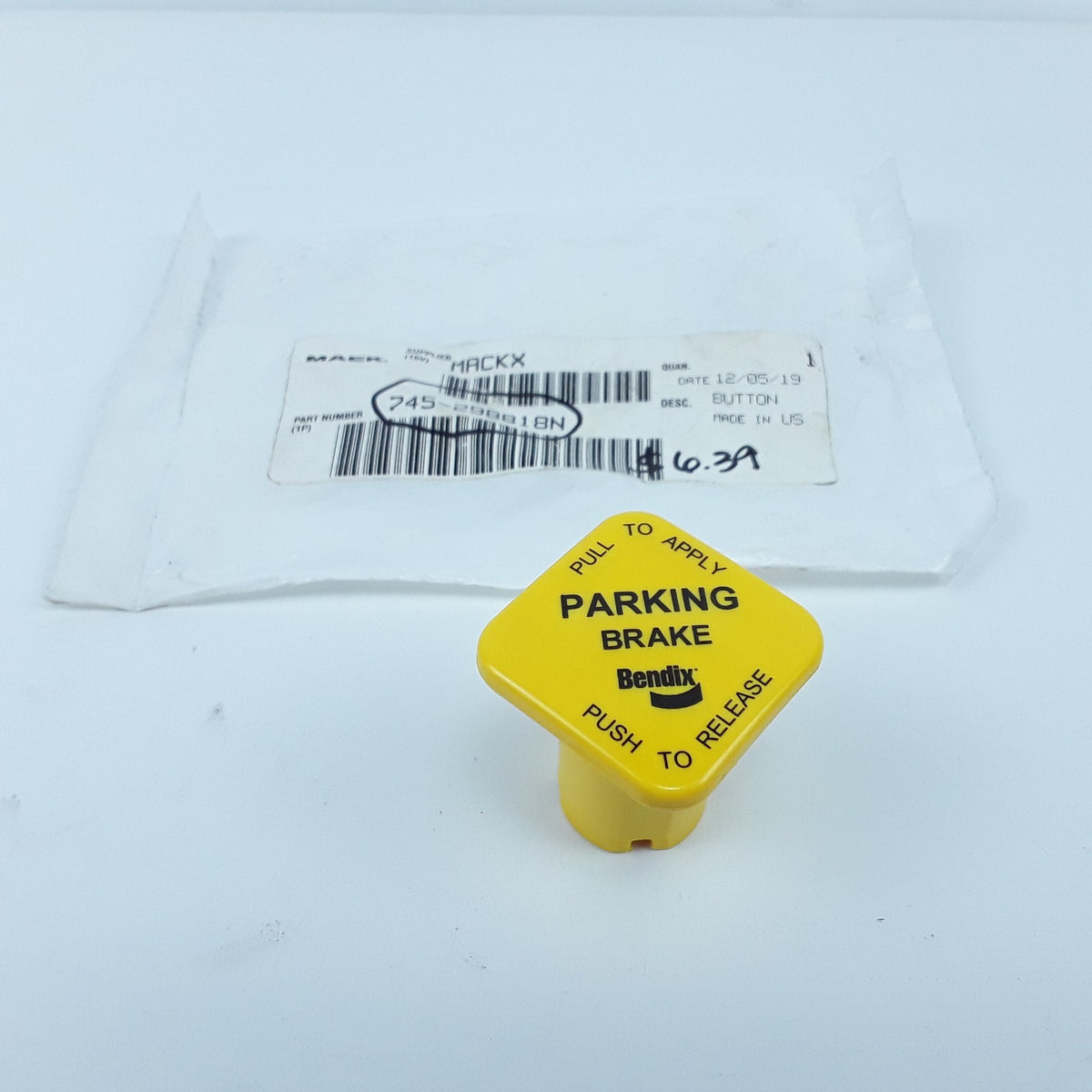 Parking Brake Push Button Switch Fits Mack Volvo Trucks p/n Mack 745-298818N