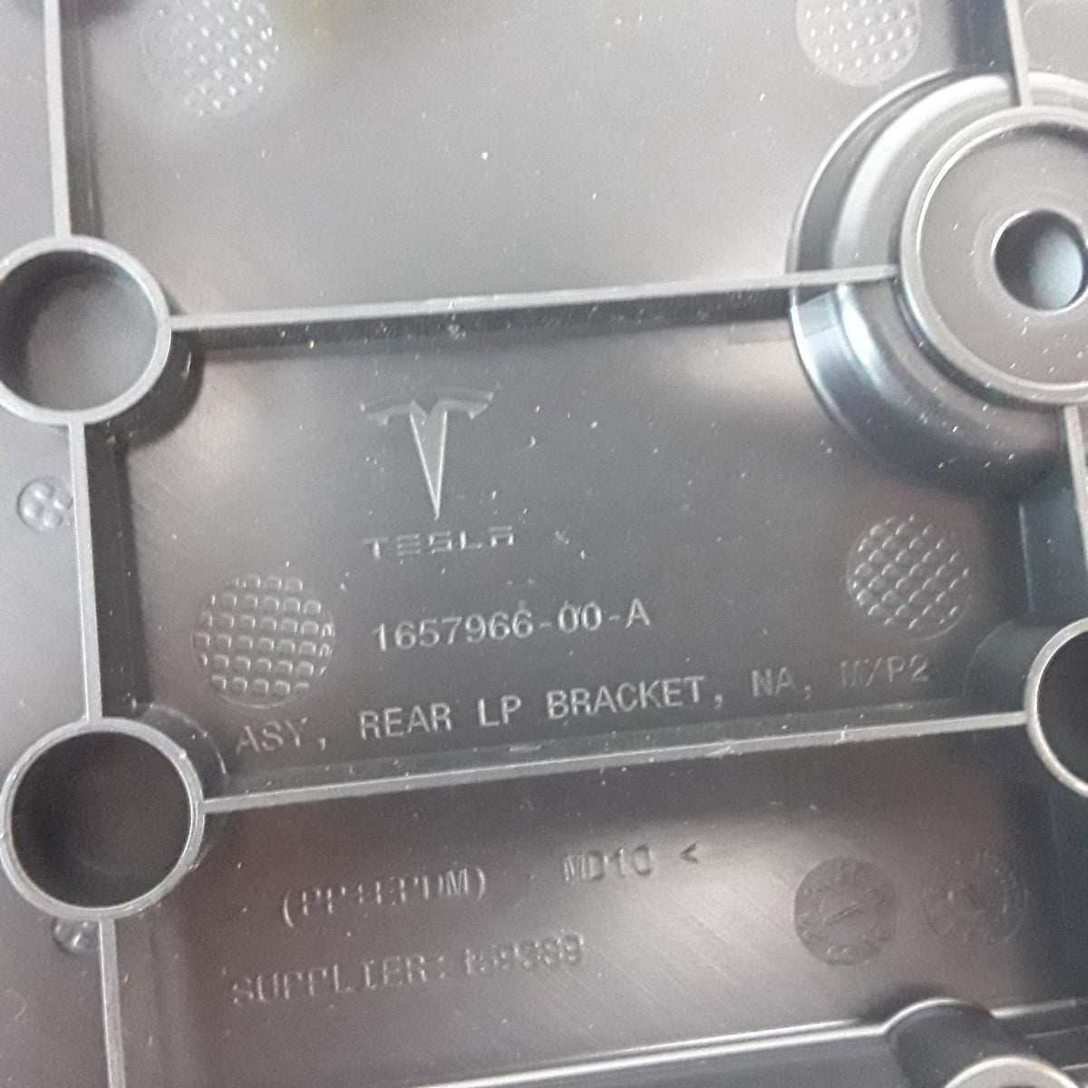 1657961-00-A Rear License Plate Assembly For Tesla Model X 2015-2025 OEM New
