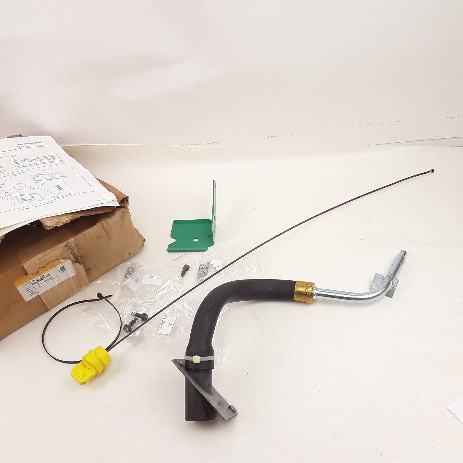 Cummins 0541-1369 Oil Fill Kit Assembly and Indicator For Diesel Engines