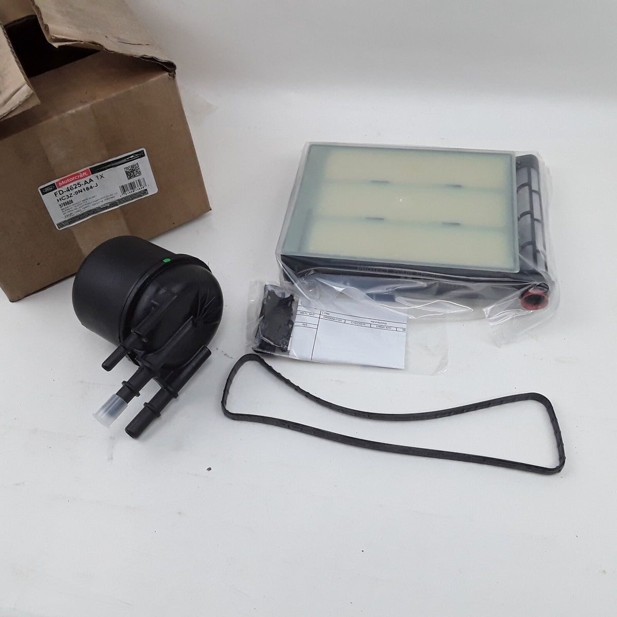 Fuel Filter Kit Fits Ford F-250 F-350 F-450 F-550 F-600 Super Duty (2017-2023)