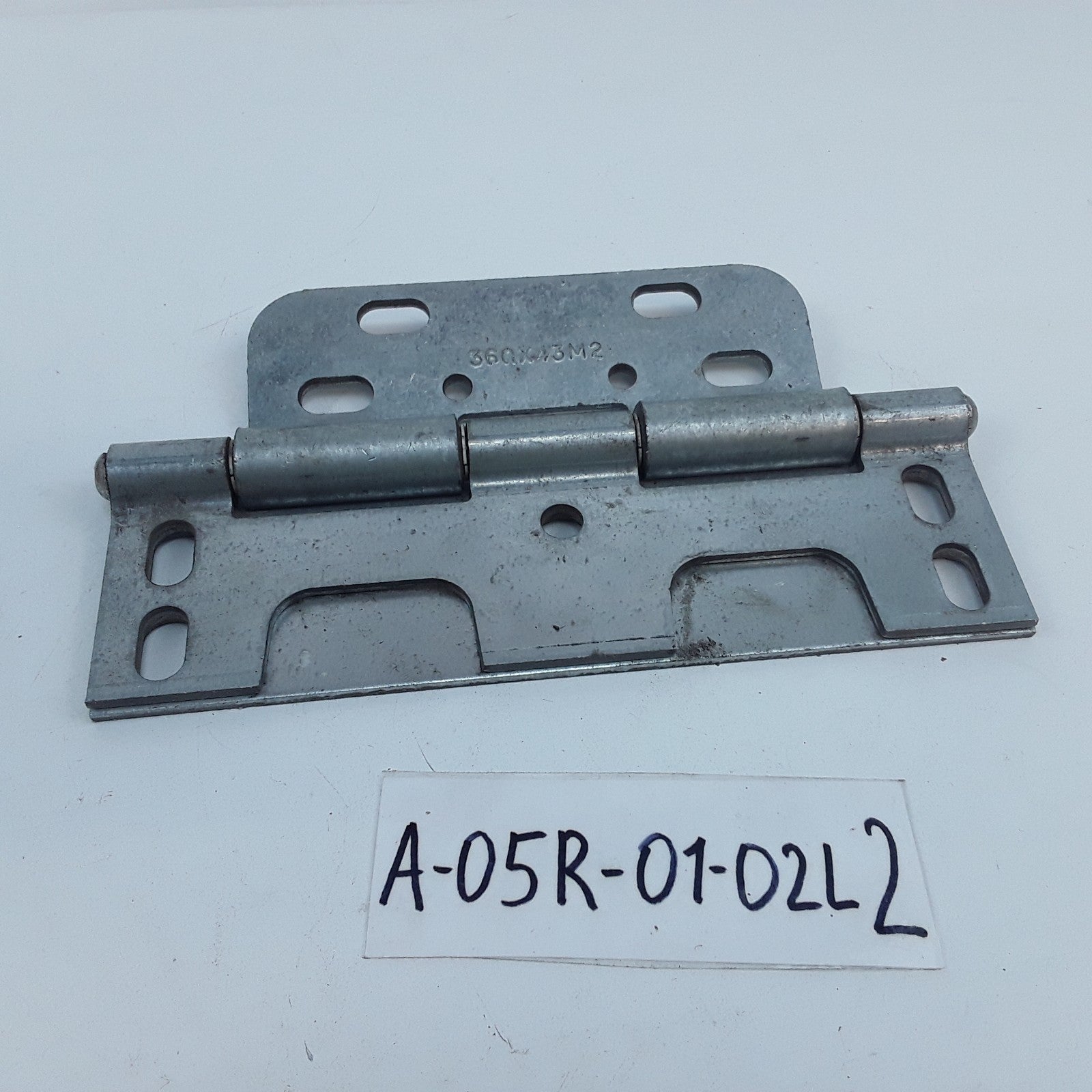 Mack 36QX43M2 Door Hinge Assembly Fits Mack CH, CL, CV, CX, CHN