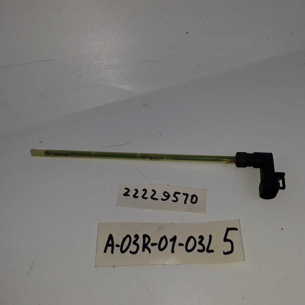Engine Coolant Level Sensor Fits Mack LR600 CXU CHU Volvo VNL VAH VHD 2008-2021