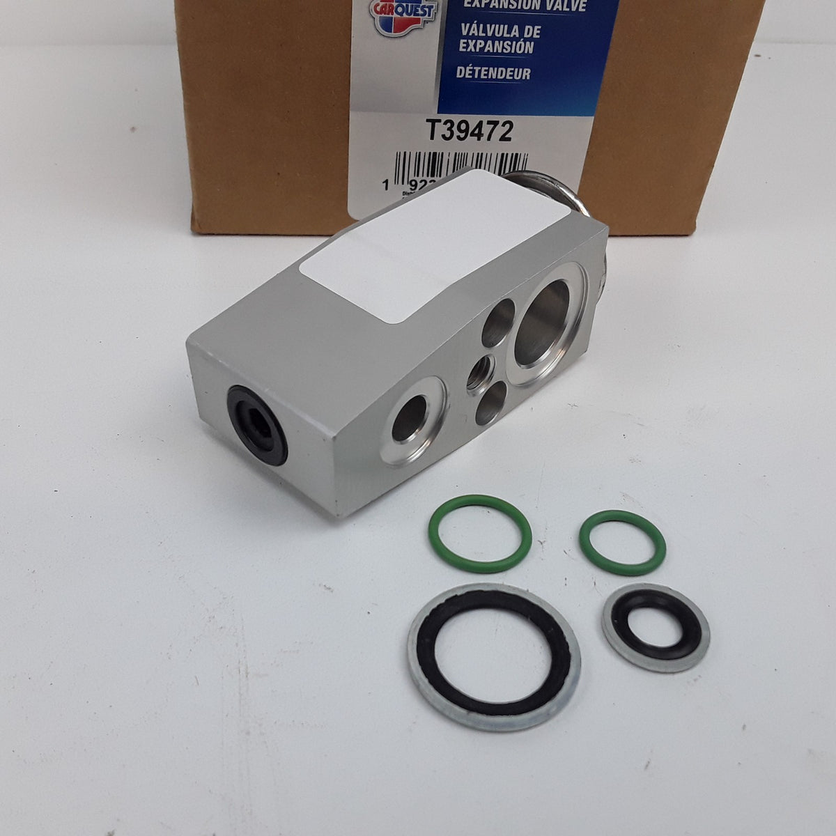 A/C Expansion Valve Assembly Fits Ford Flex Lincoln MKT (2010 2011 2012 2013)