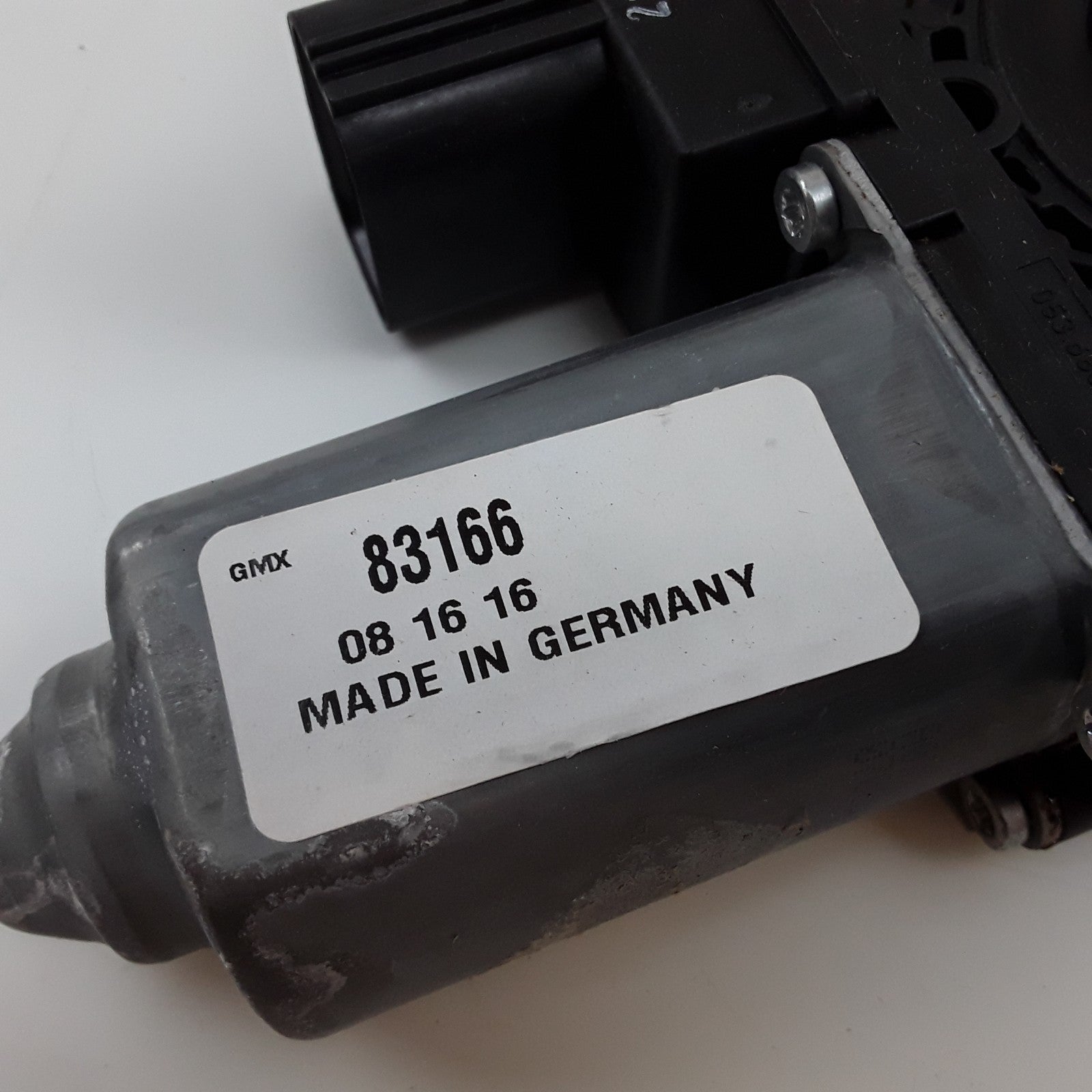 ACI 83166 Front Left Power Window Motor Fits Lincoln Navigator (2003 2004-2006)