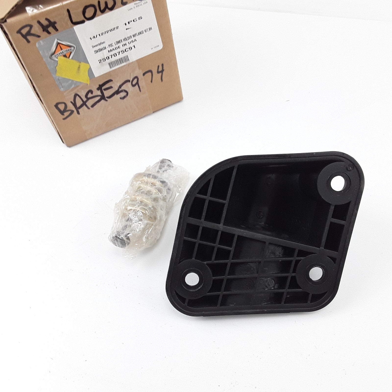 Right Mirror Bracket Fits International IC Corporation 2002 2003 2004 2005-2018