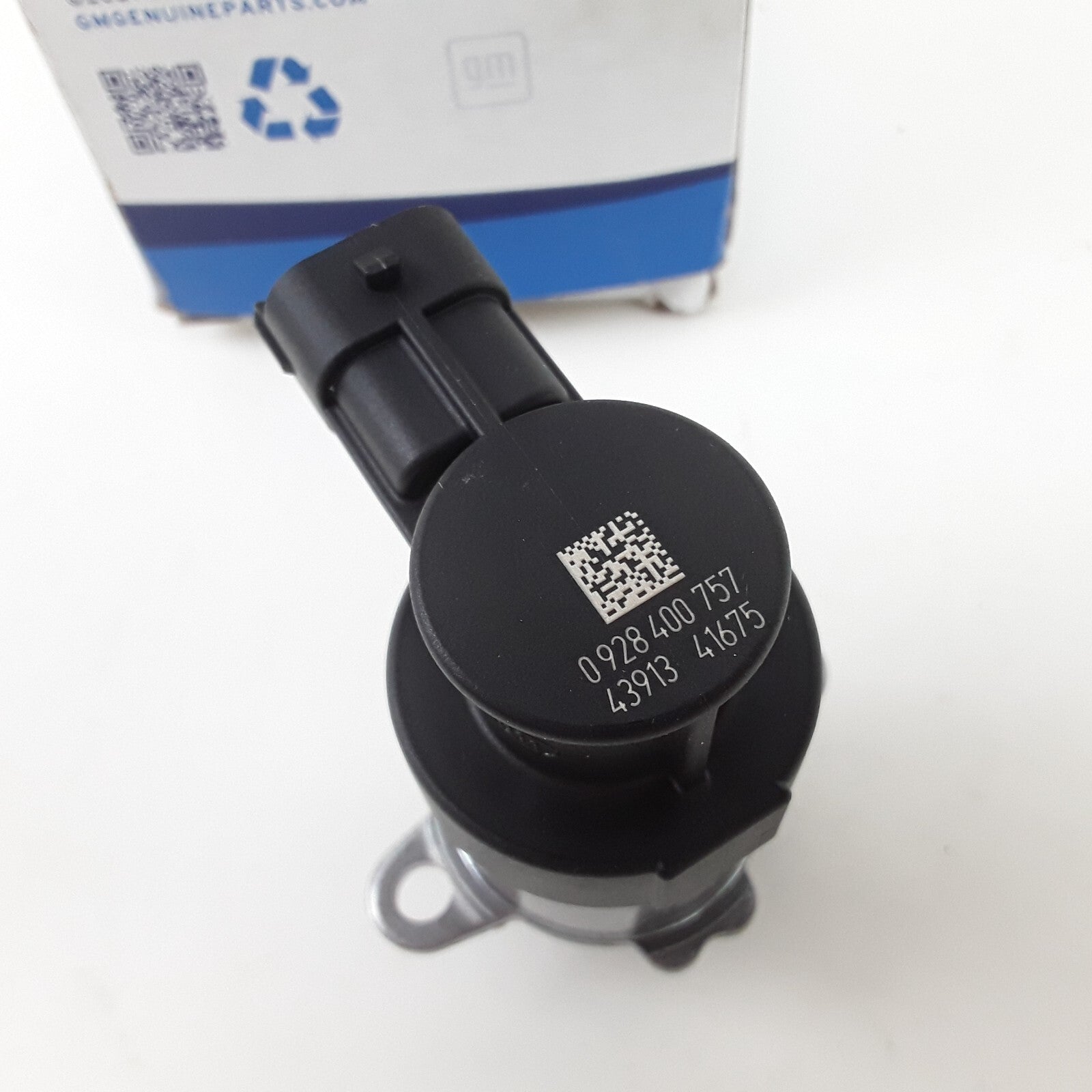 Fuel Injection Pressure Regulator Valve Fits Chevrolet Express 3500 2010-2016