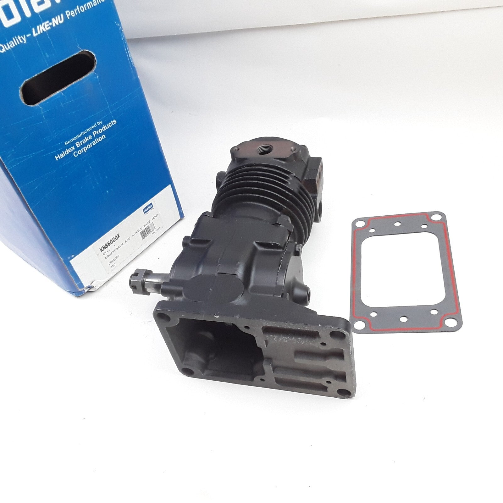 Haldex KN86020X Midland Air Brake Compressor 850 4-Hole Base Mount Heavy Duty