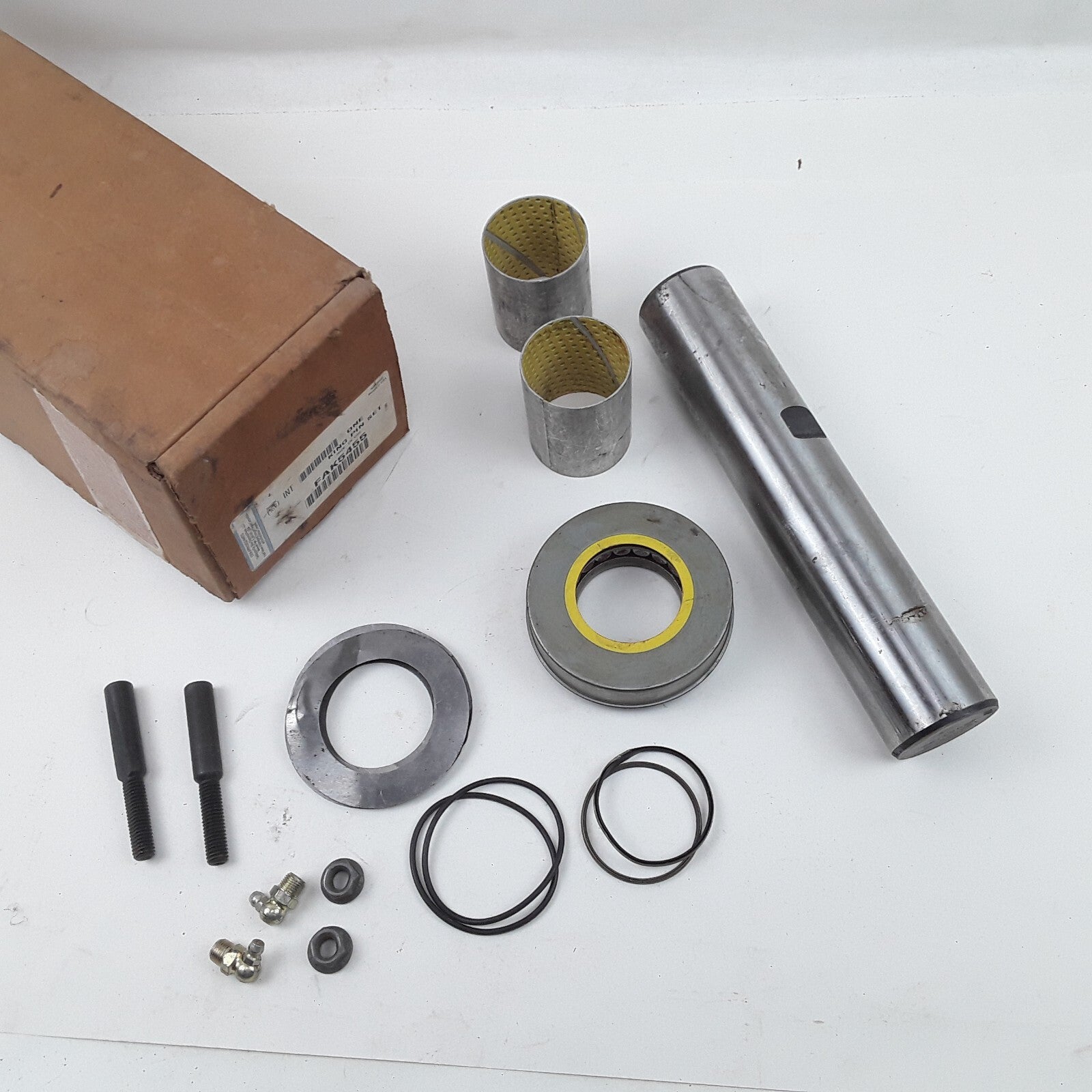 1 King Pin Set FAK5455 Fits International CE200 2006 11-TON 7-TON 2004 4200 2006