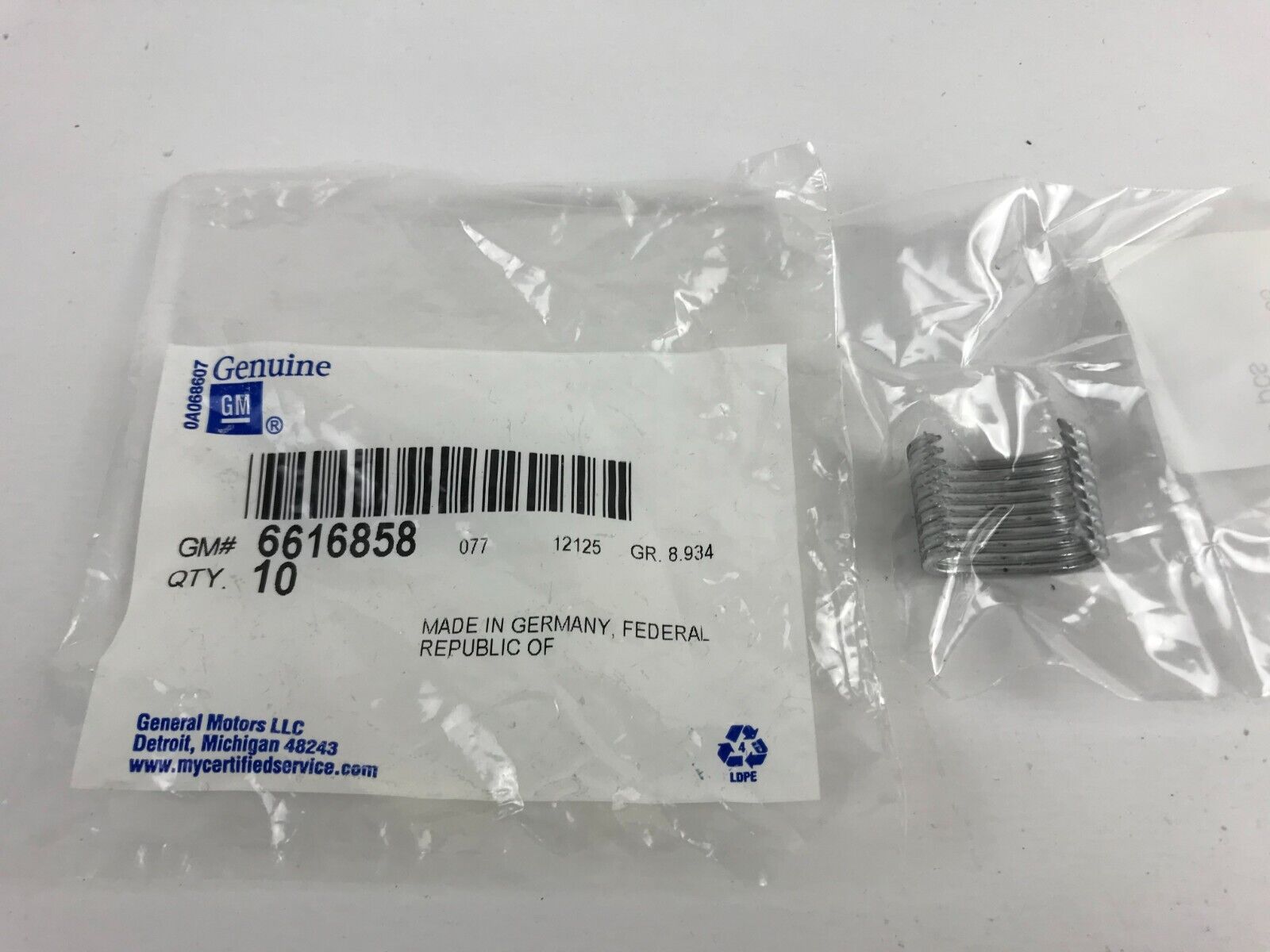 10 PCS. - GENUINE OEM GM Seat Back Cover Ring 6616858 FAST SHIPPING - HotCarParts