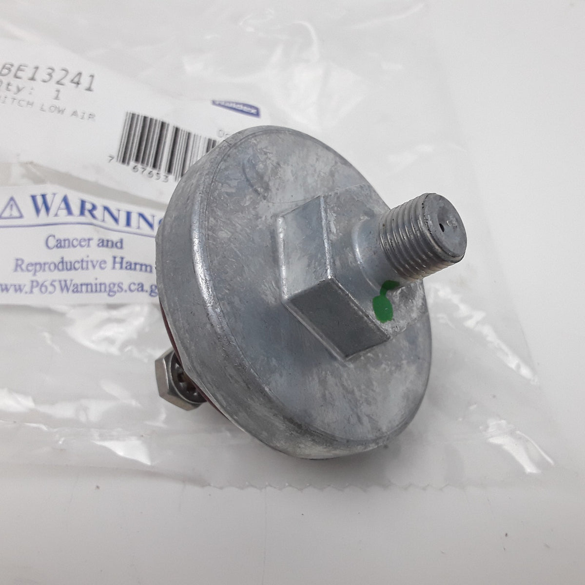 Haldex BE13241 Air Brake Low Pressure Switch Heavy Duty High Performance