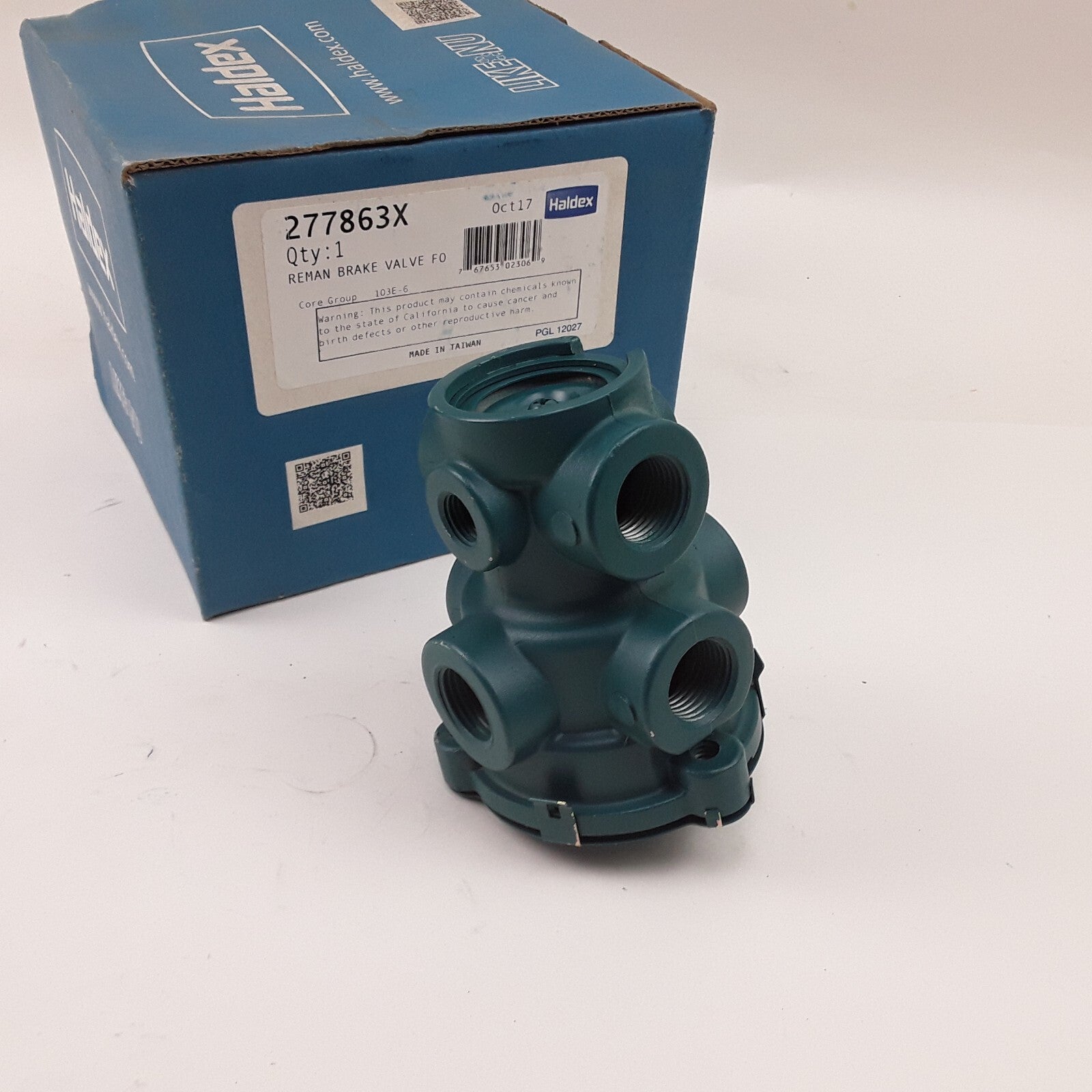 Haldex 277863X E-3 Air Brake Foot Valve Pedal Assembly Heavy Duty