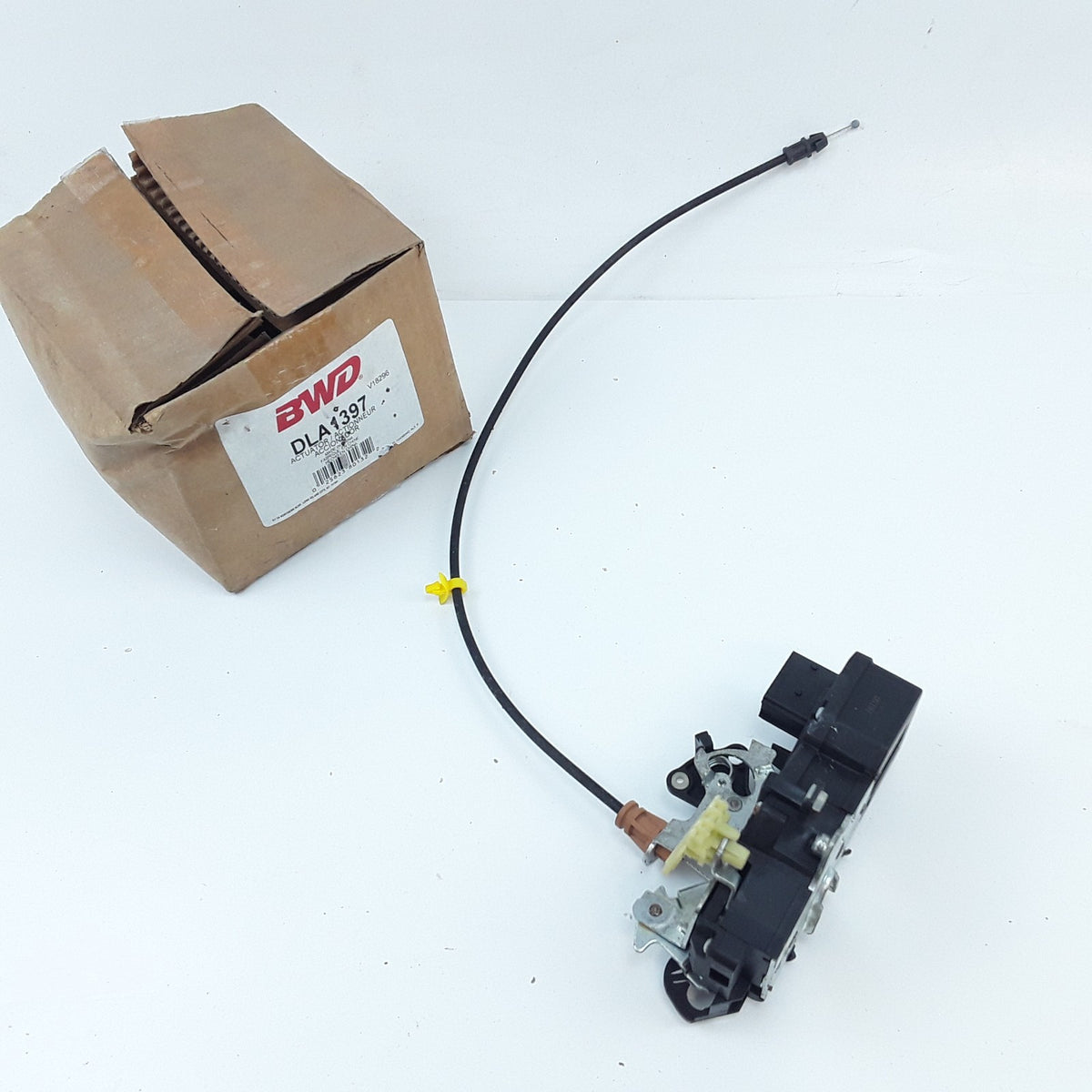 Front Left Power Door Lock Actuator Fits Chevrolet Impala (2006 2007 2008-2011)