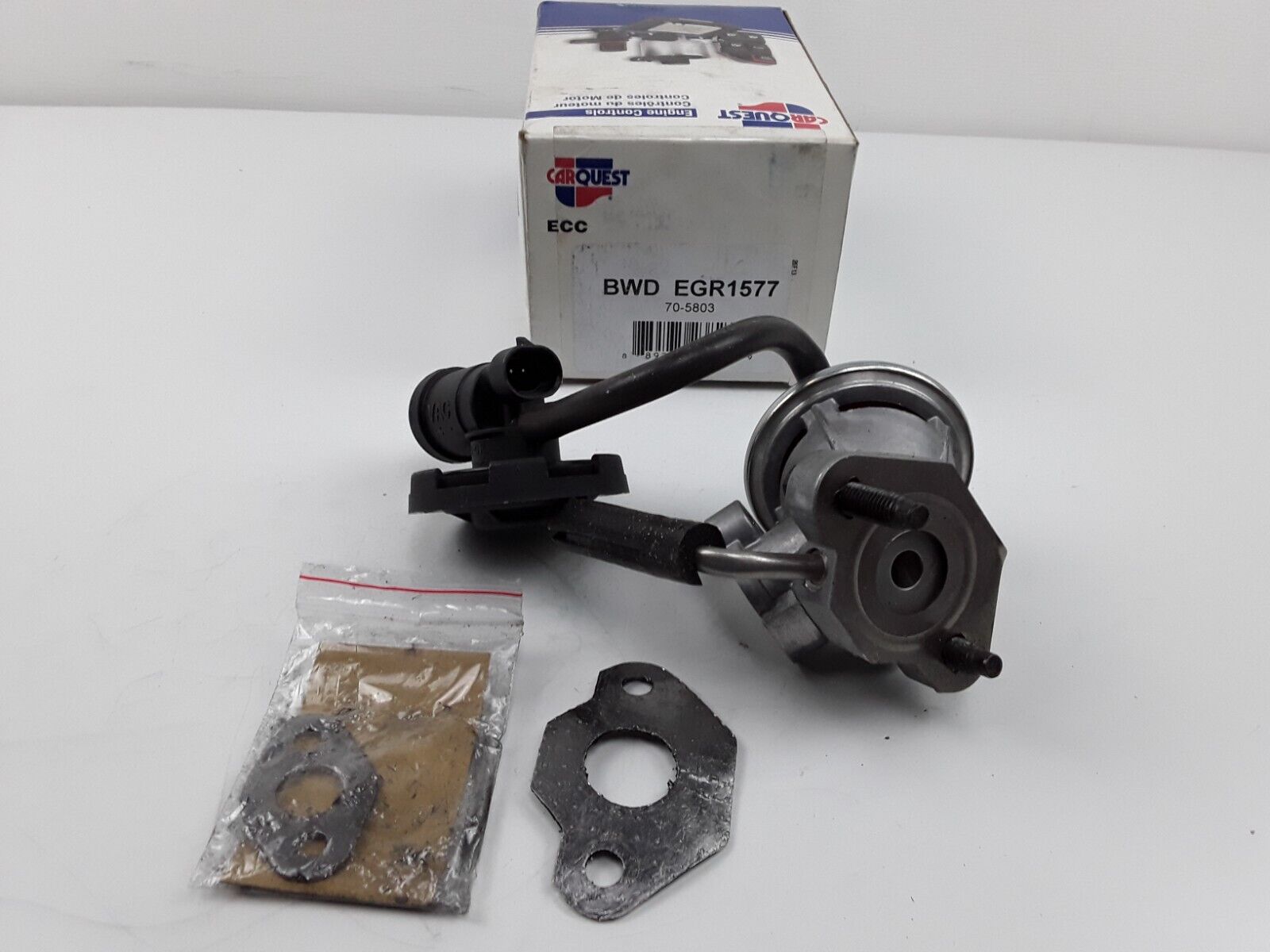 EGR Valve For Dodge Grand Caravan,Chrysler Town&Country, Grand Voyager 2001 2002 - HotCarParts
