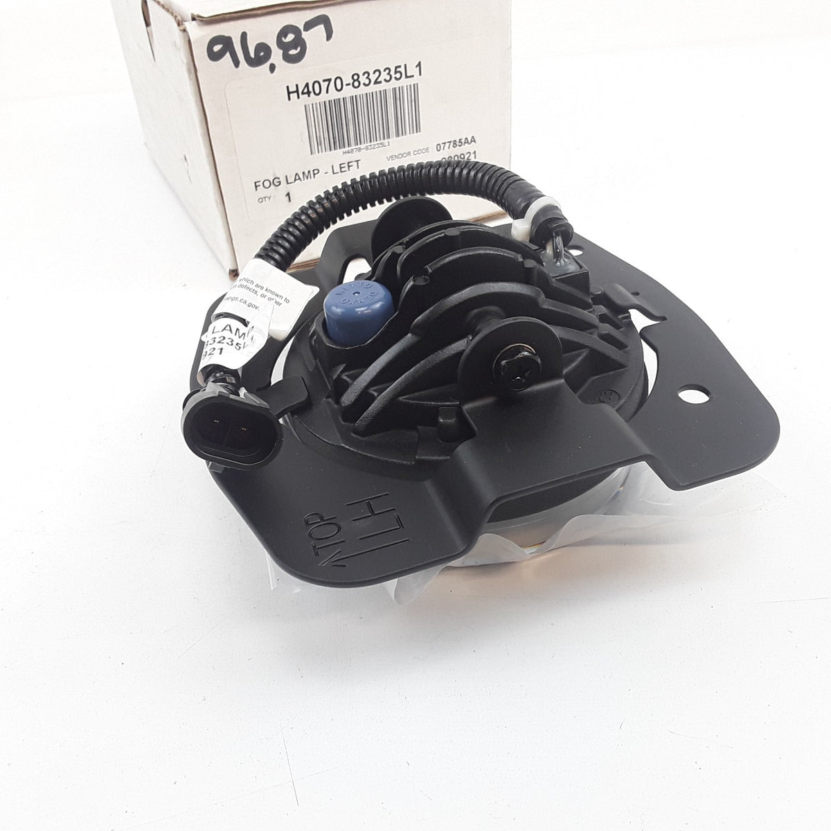 Kenworth H4070-83235L1 Left Fog Light Lamp Driver Side Fits Kenworth T680 11-21