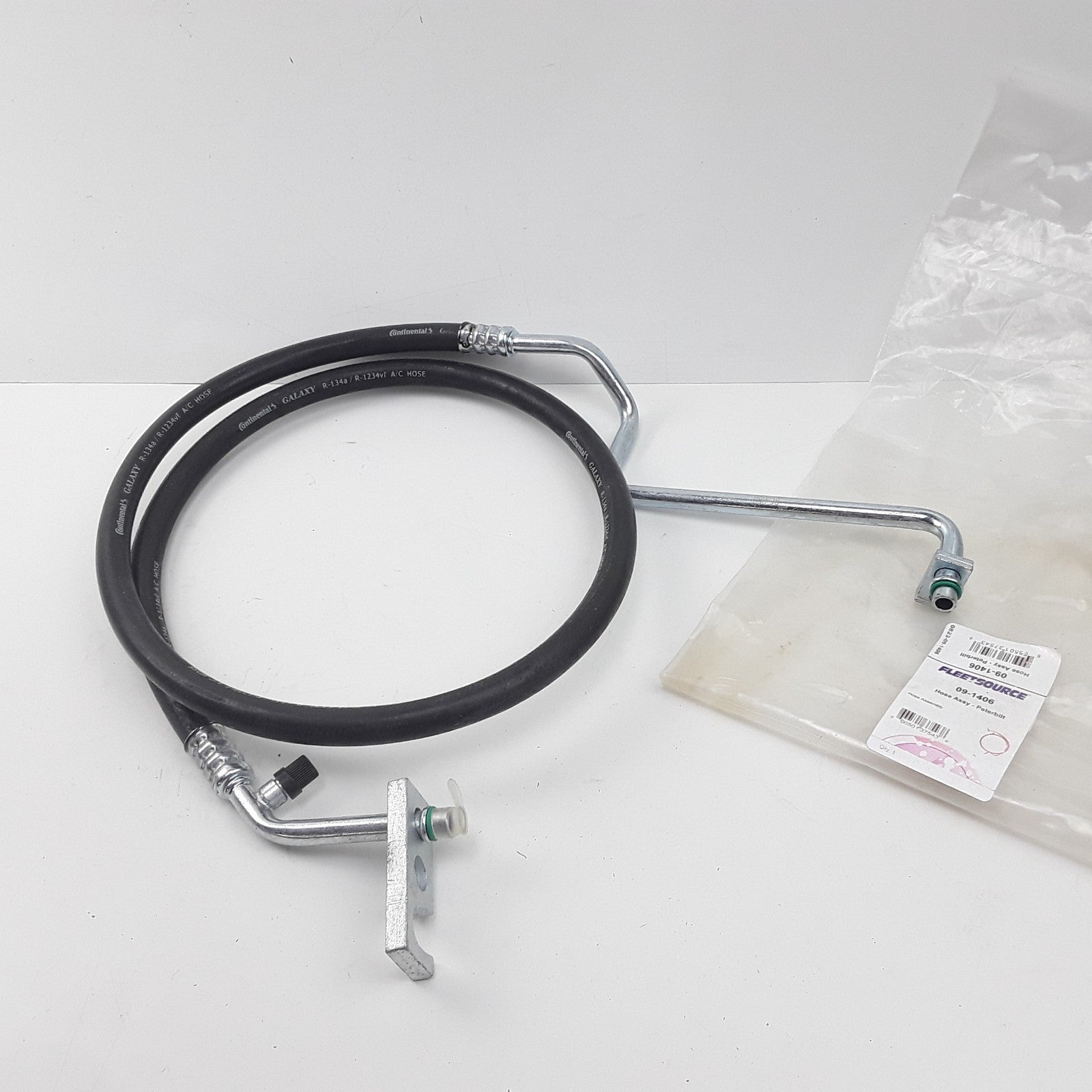 Fleetsource 09-1406 Discharge Hose Assembly for Piterbilt Heavy Duty Performance