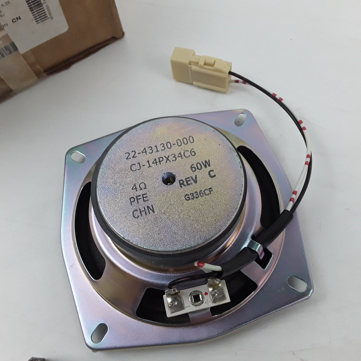 Speaker Fits Freightliner M2 106 Cascadia 2008 2009 2010 2011 2012-2020, 2022