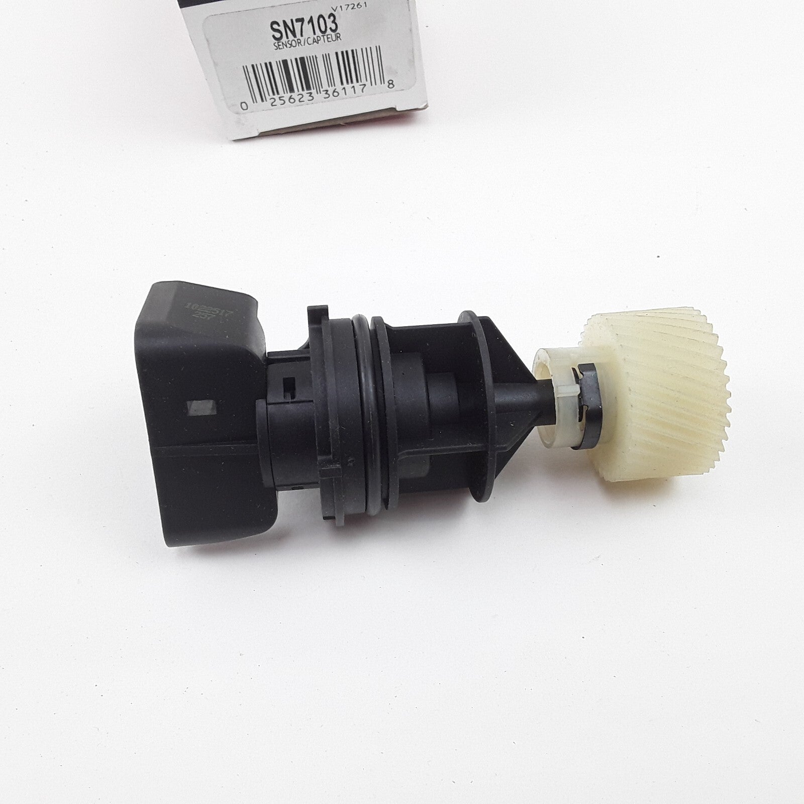 Intermotor SN7103 Vehicle Speed Sensor Fits Nissan Sentra 200SX Tsuru 1995-1999