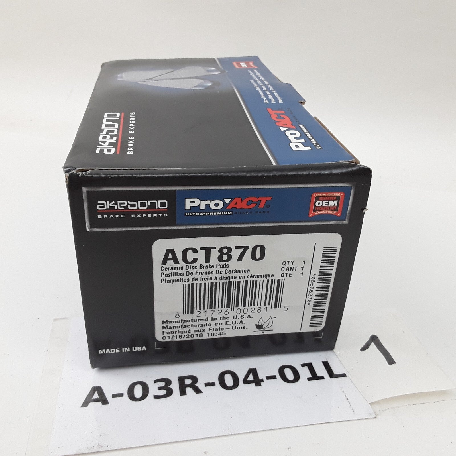 Akebono ACT870 Front Ceramic Disc Brake Pad Set Fits Lexus LS430 2001 2002-2006