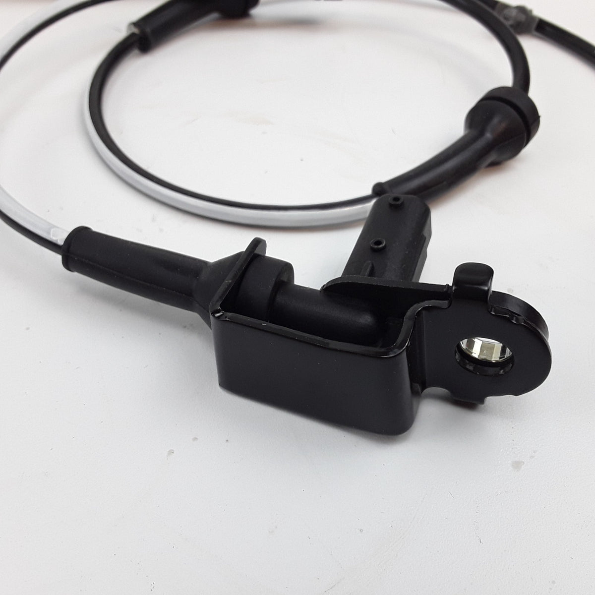 ABS Speed Sensor Front RH For Nissan 350Z INFINITI G35 2003 2004 2005 2006 2007