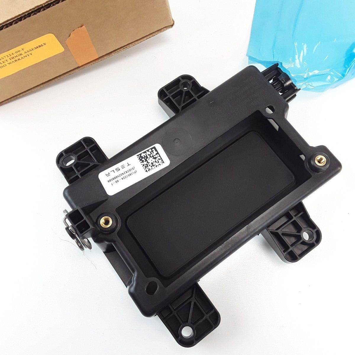 1857224-00-F Bed Outlet Door Assembly For Tesla Cybertruck Genuine OEM New