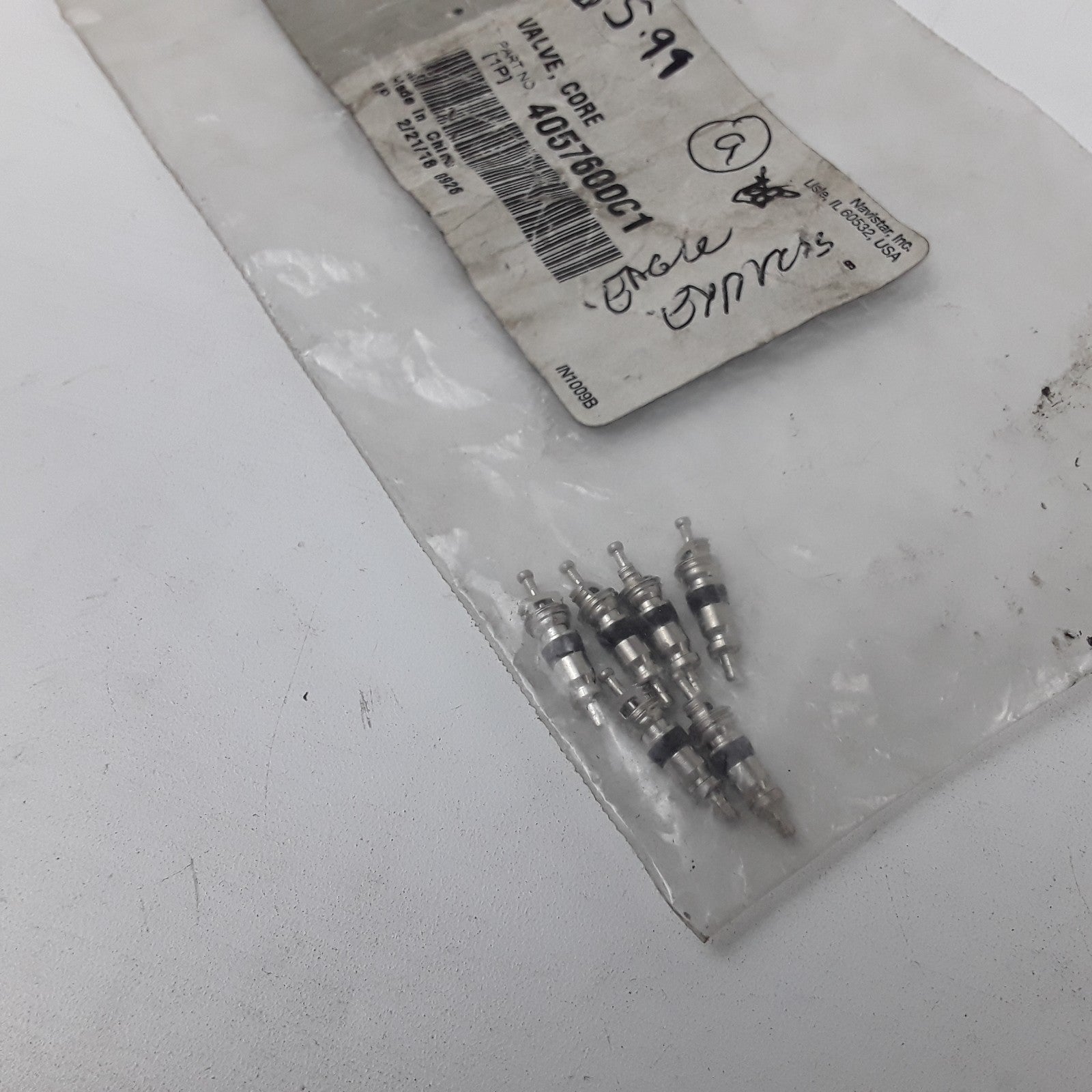 Air Condition Fitting Valve Core International Navistar Truck 4057600C1 Set of 6