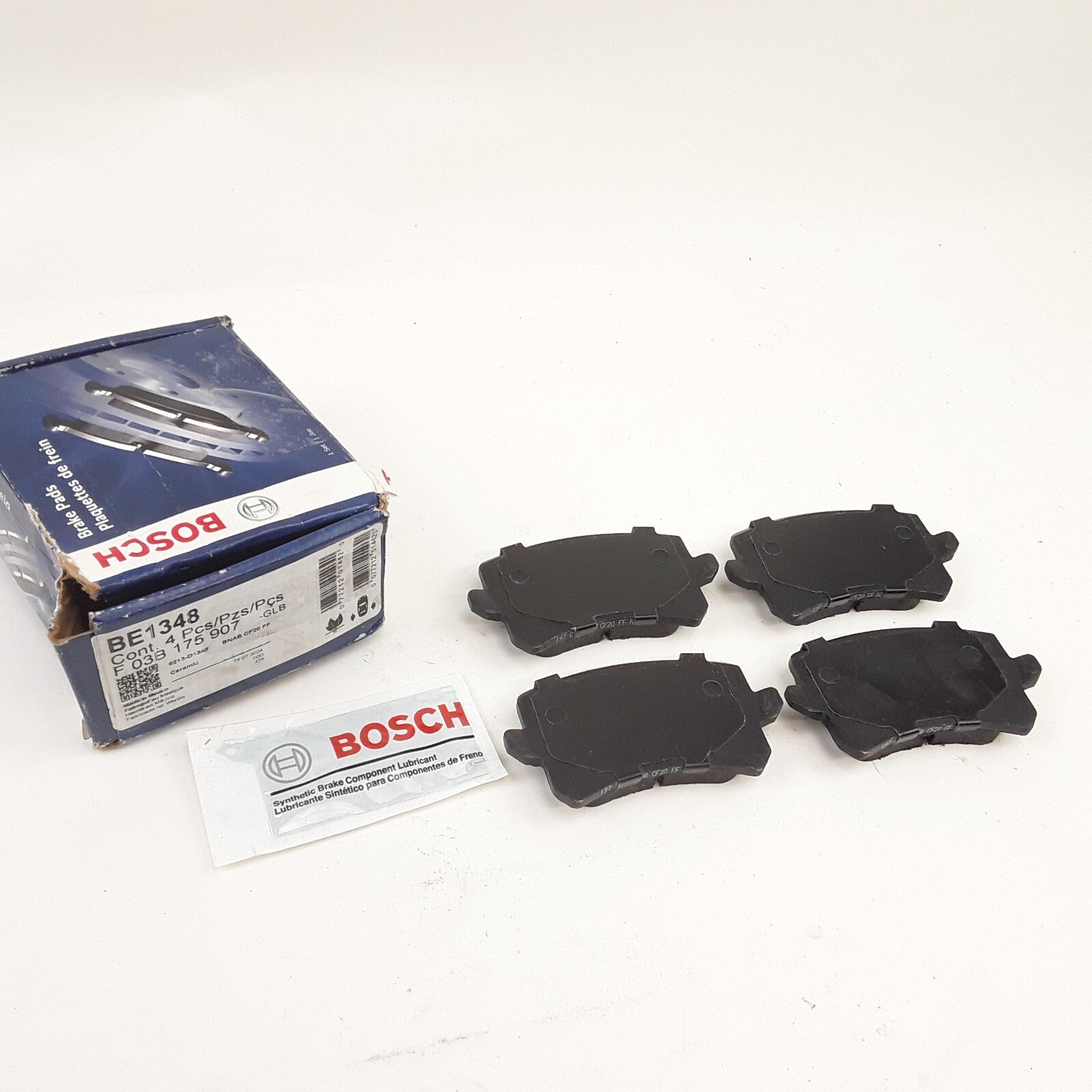 Rear Disc Brake Pad Set Fits Audi Q3 Quattro Volkswagen CC Passat 2006-2017