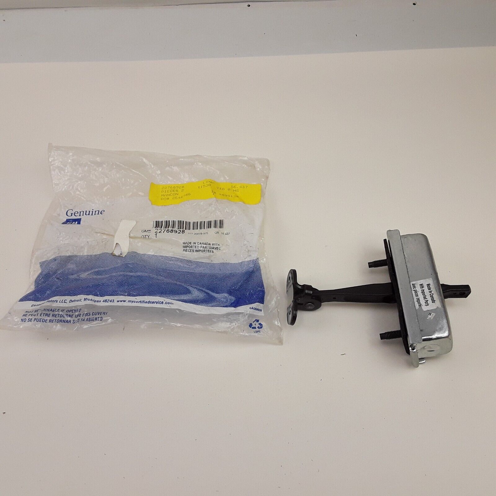 GM 22768928 Door Check Arm for Chevy Express, GMC Savana 1996-2024