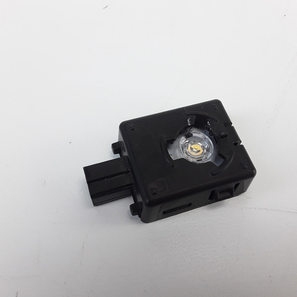 1614323-00-B Interior Trunk Puddle Courtesy Light Lamp For Tesla Model S OEM New