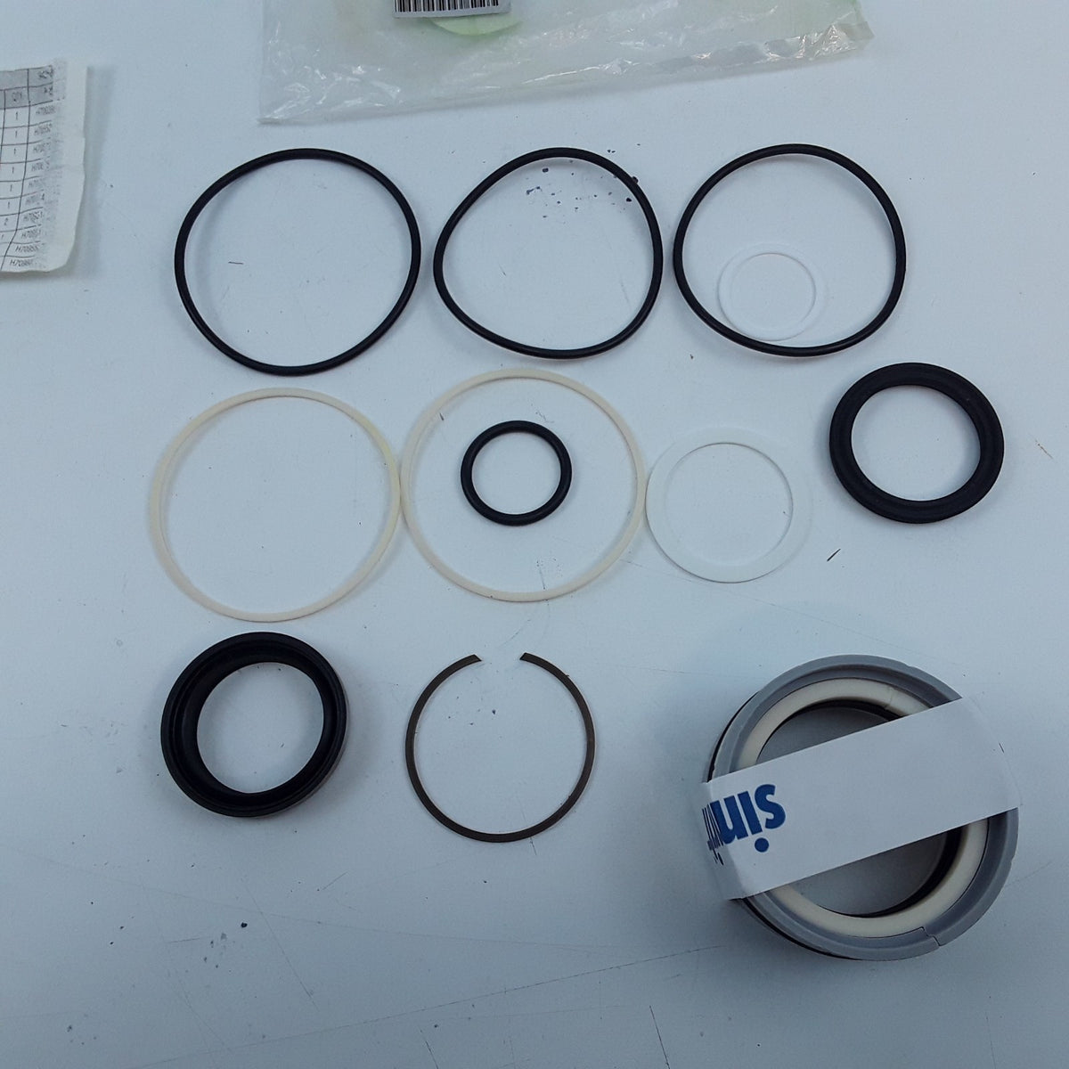 Genie Seal Kit - Hydraulic Cylinder 94258GT Z30/20N, Z34/22DC, Z34/22N