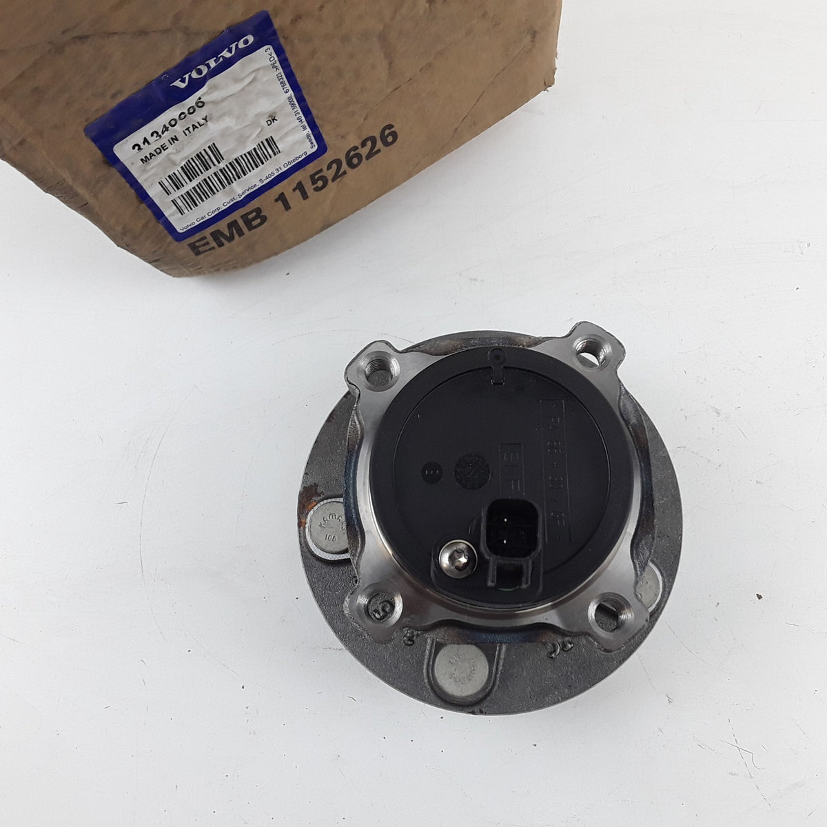 Volvo 31340686 Wheel Bearing Hub Fits Volvo C30 V50 S40 C70 2010 2011 2012 2013