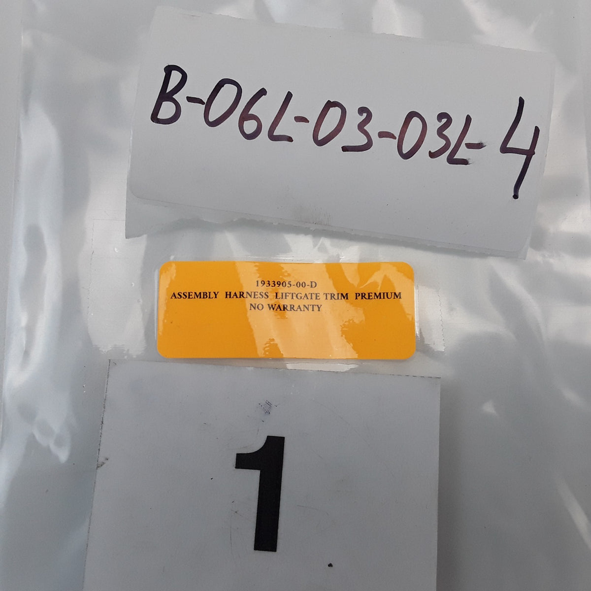 1933905-00-D Premium Liftgate Trim Harness For Tesla Model Y 2025-2026 OEM New