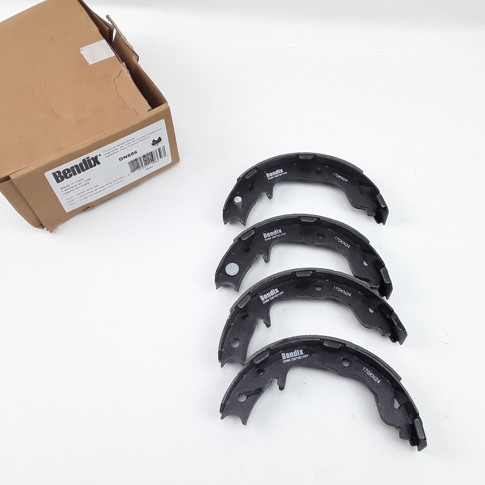 Rear Parking Brake Shoe Fits Dodge Caliber 2007-2011 Chrysler 200 2011 2013 2014