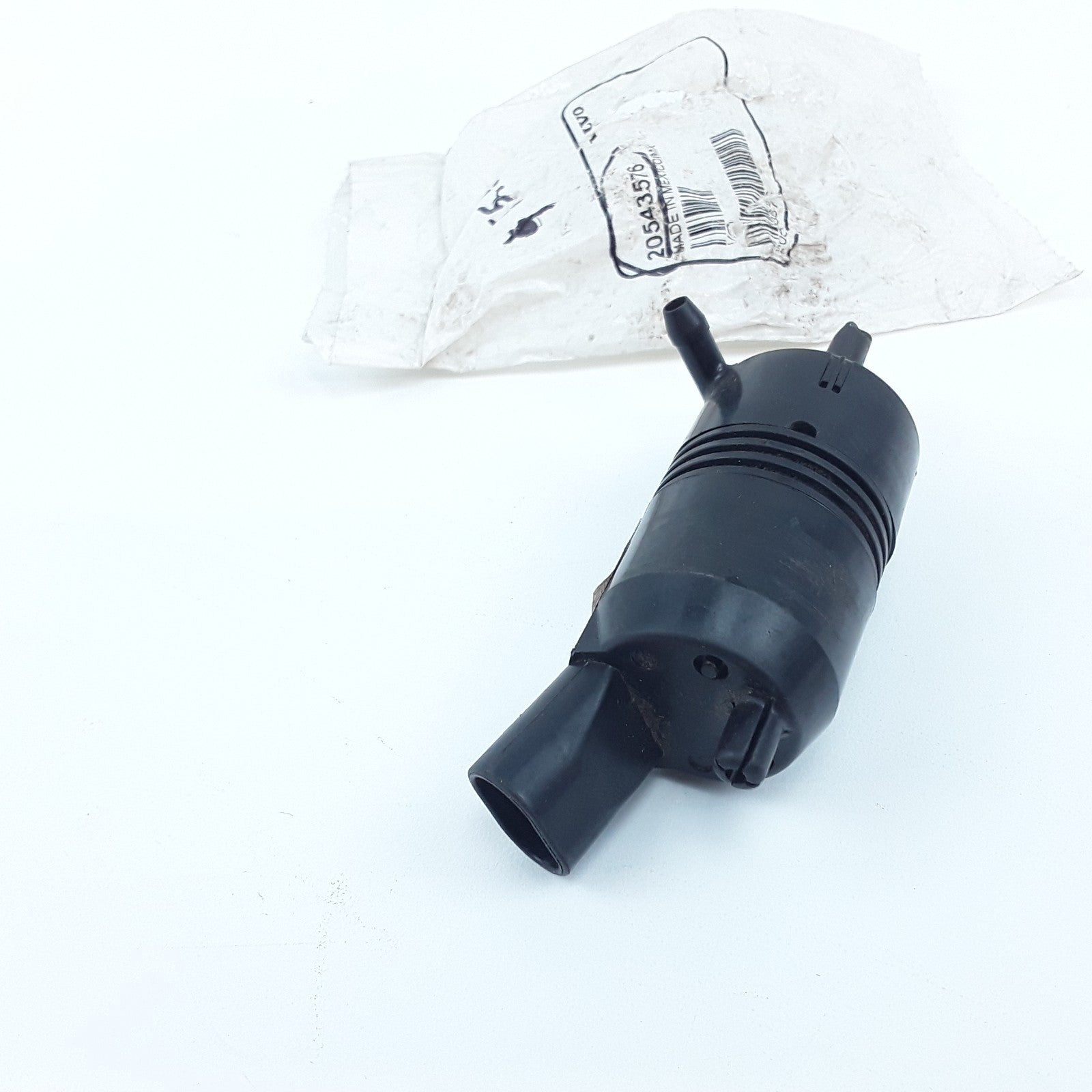 Genuine Volvo Windshield Washer Pump Fits VHD 2004 2005 2006 2007 2008 2009-2012