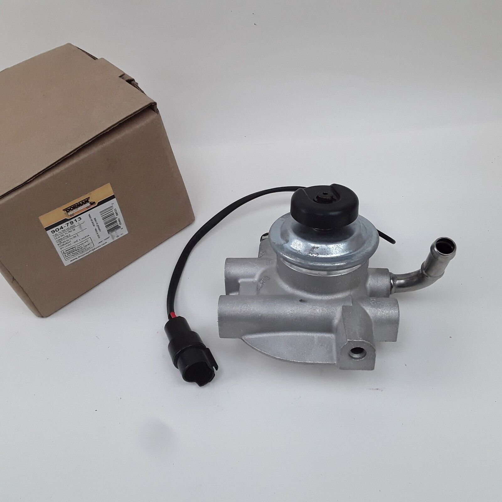 Fuel Water Separator Drain Valve Fits Chevrolet W3500 Tiltmaster,Isuzu 2005-2006