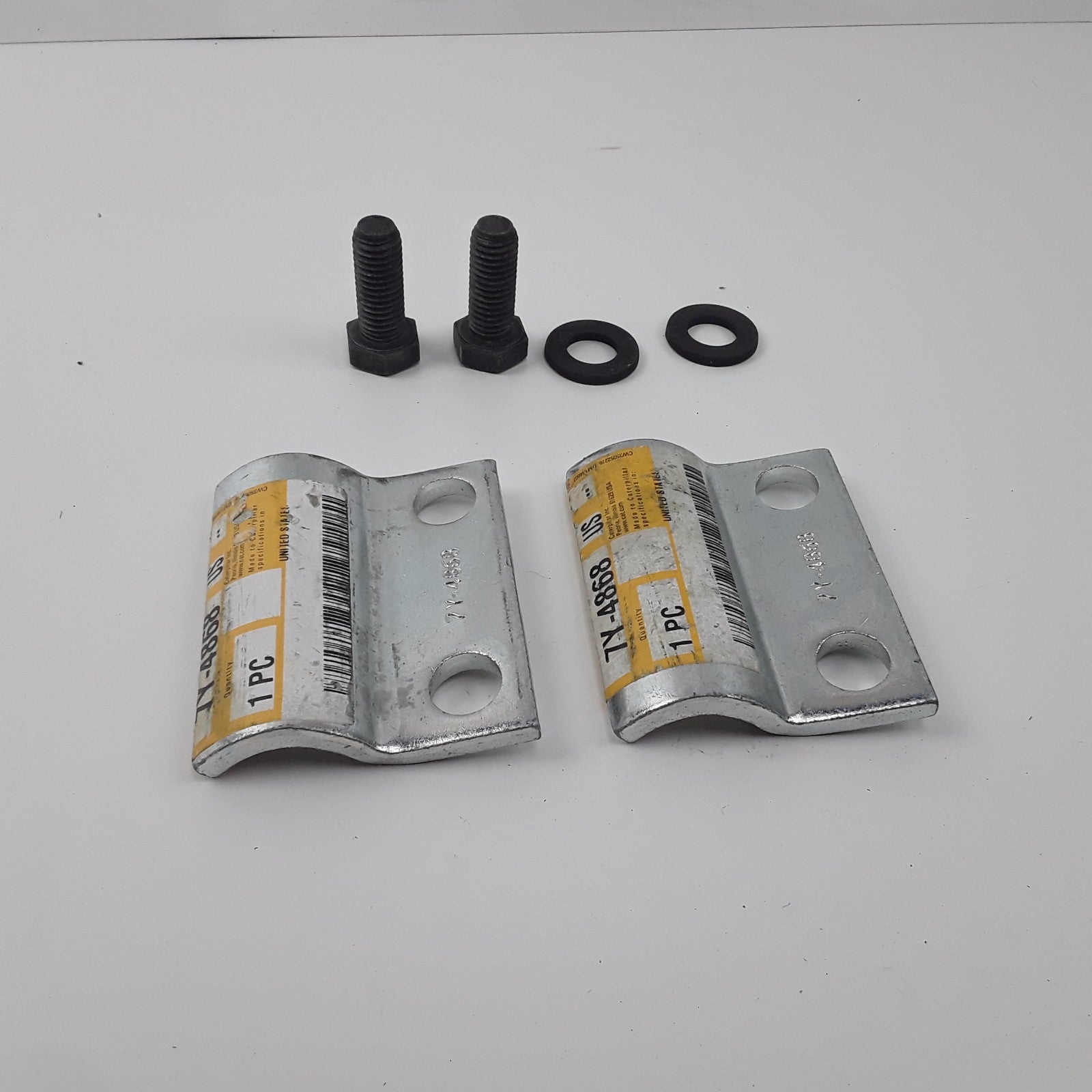 Caterpillar 7Y-4868 Half Single Clip For Heavy Duty Performance Car & Trucks