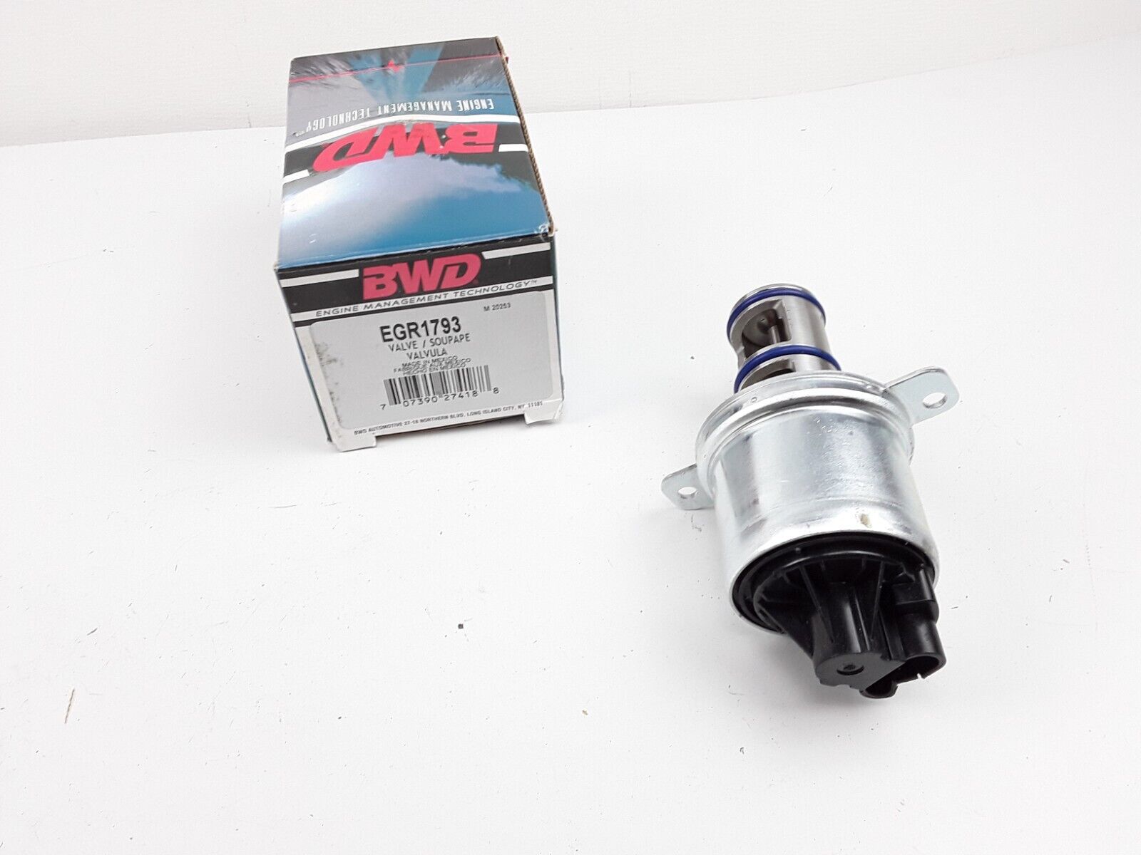 EGR Valve for Ford F-250 F-350 F-450 F-550 Super Duty 2005-2010 DAMAGE CONNECTOR - HotCarParts