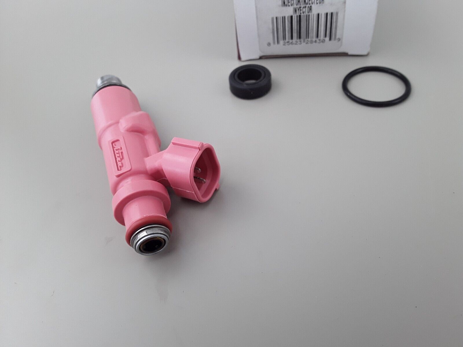Fuel Injector Intermotor FJ793 For Toyota Tacoma 2000-2004 ,Runner 2000 - HotCarParts