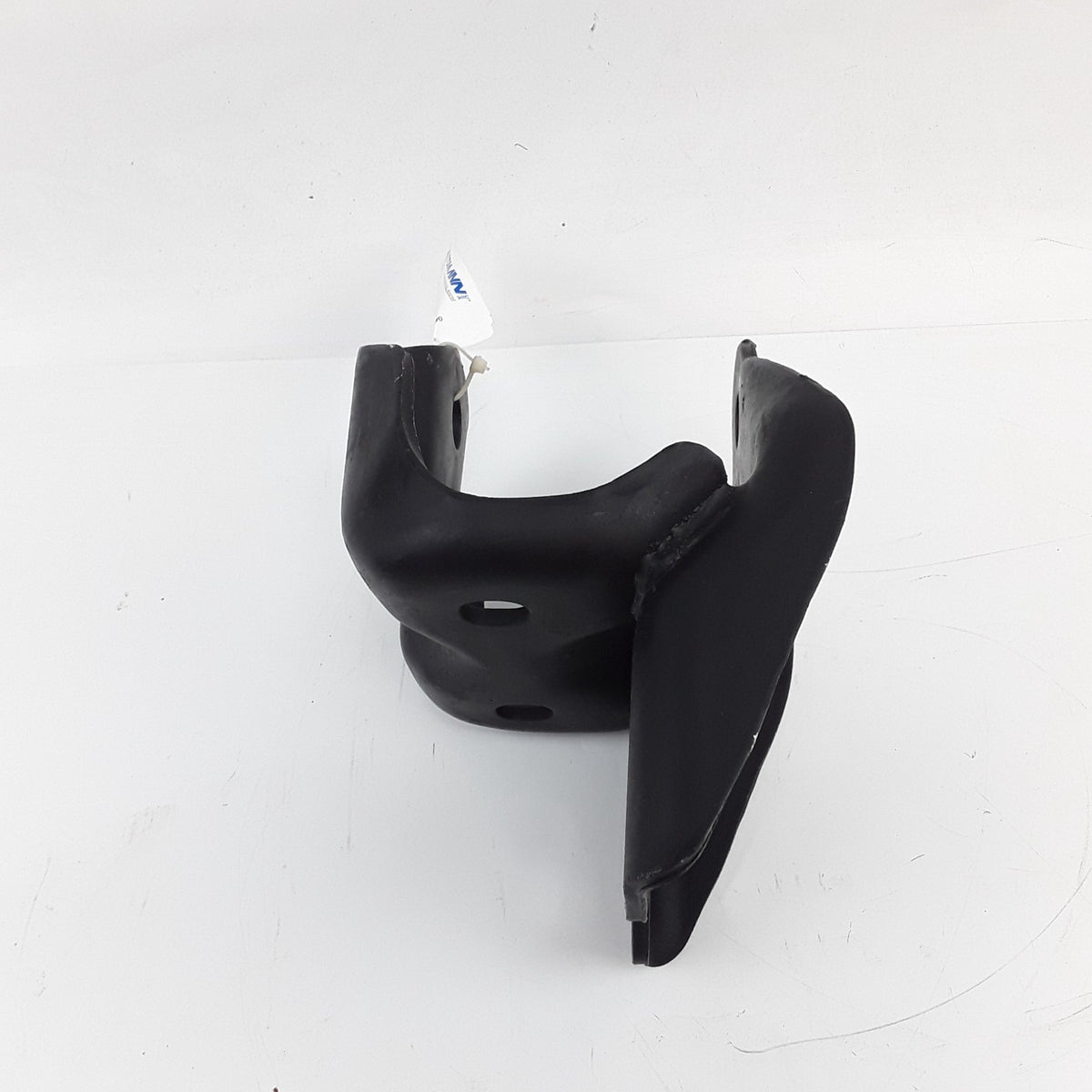 Automann M1723 Hanger Front of Front Fits Freightliner Trucks & Trailer